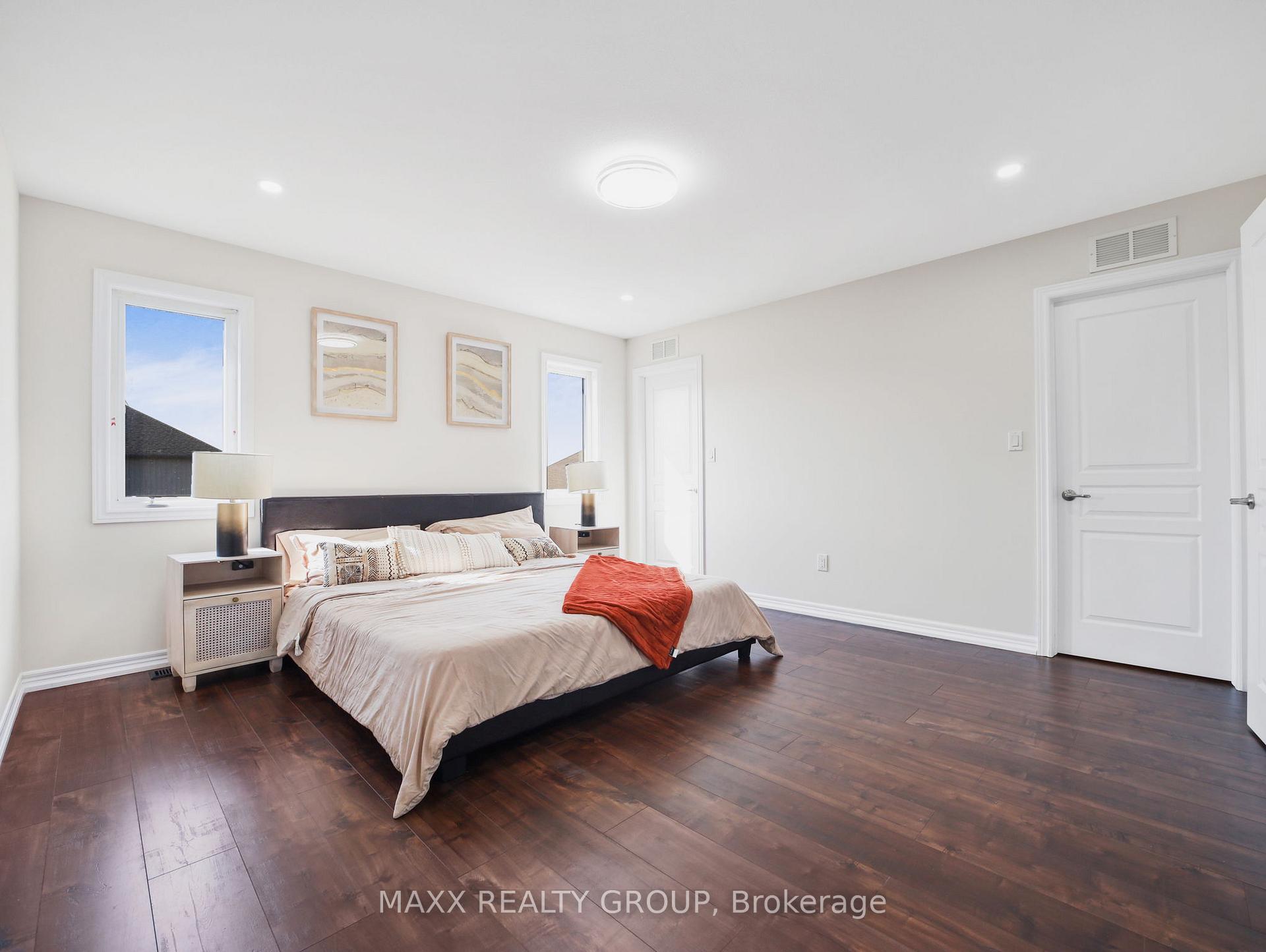 Photo 26 of 9354 Shoveller Drive, Niagara Falls, Forestview — HOMEH