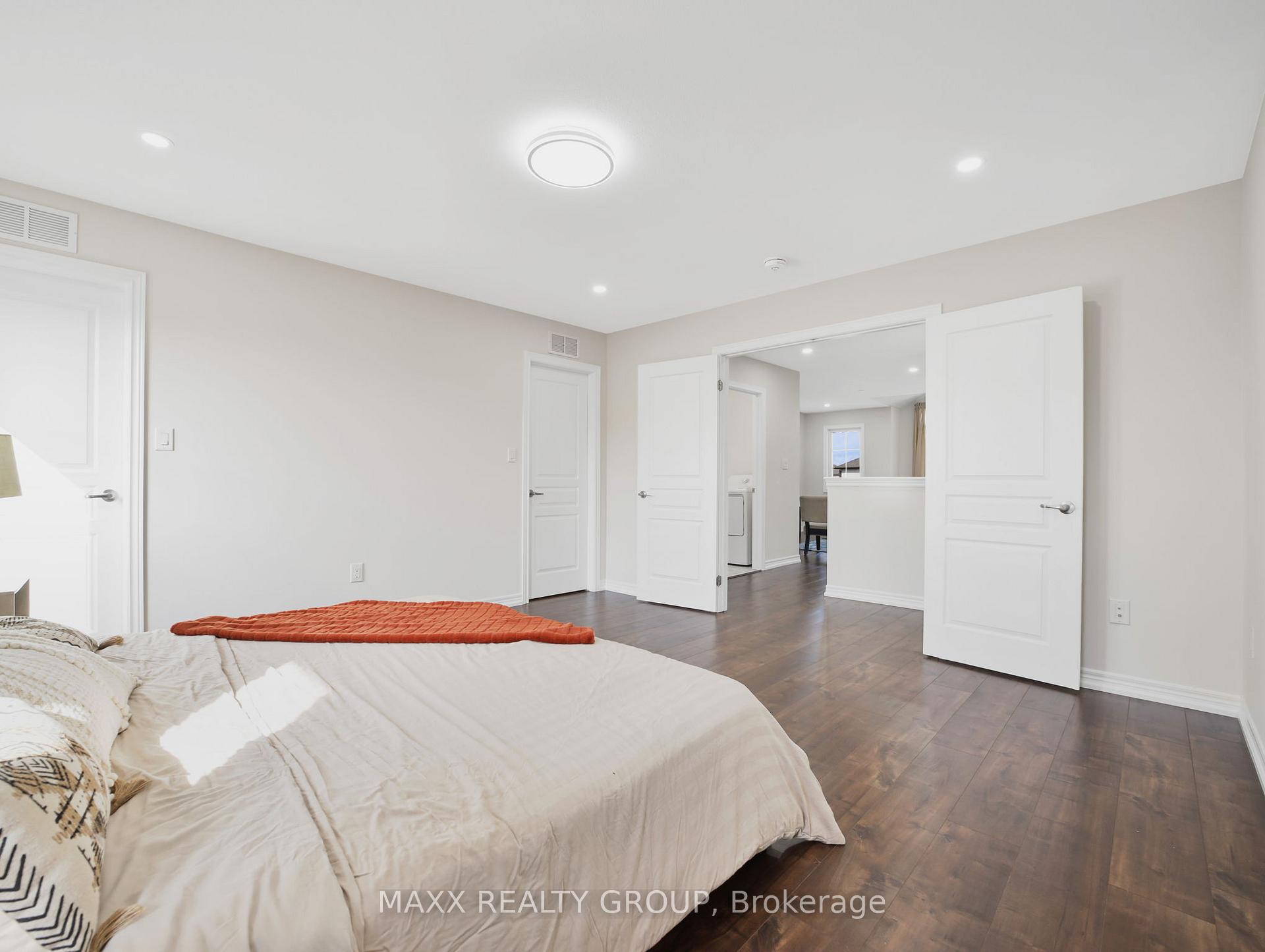 Photo 27 of 9354 Shoveller Drive, Niagara Falls, Forestview — HOMEH