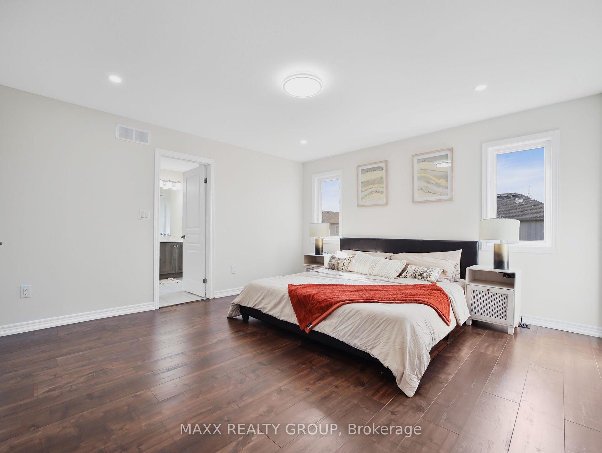 Photo 28 of 9354 Shoveller Drive, Niagara Falls, Forestview — HOMEH
