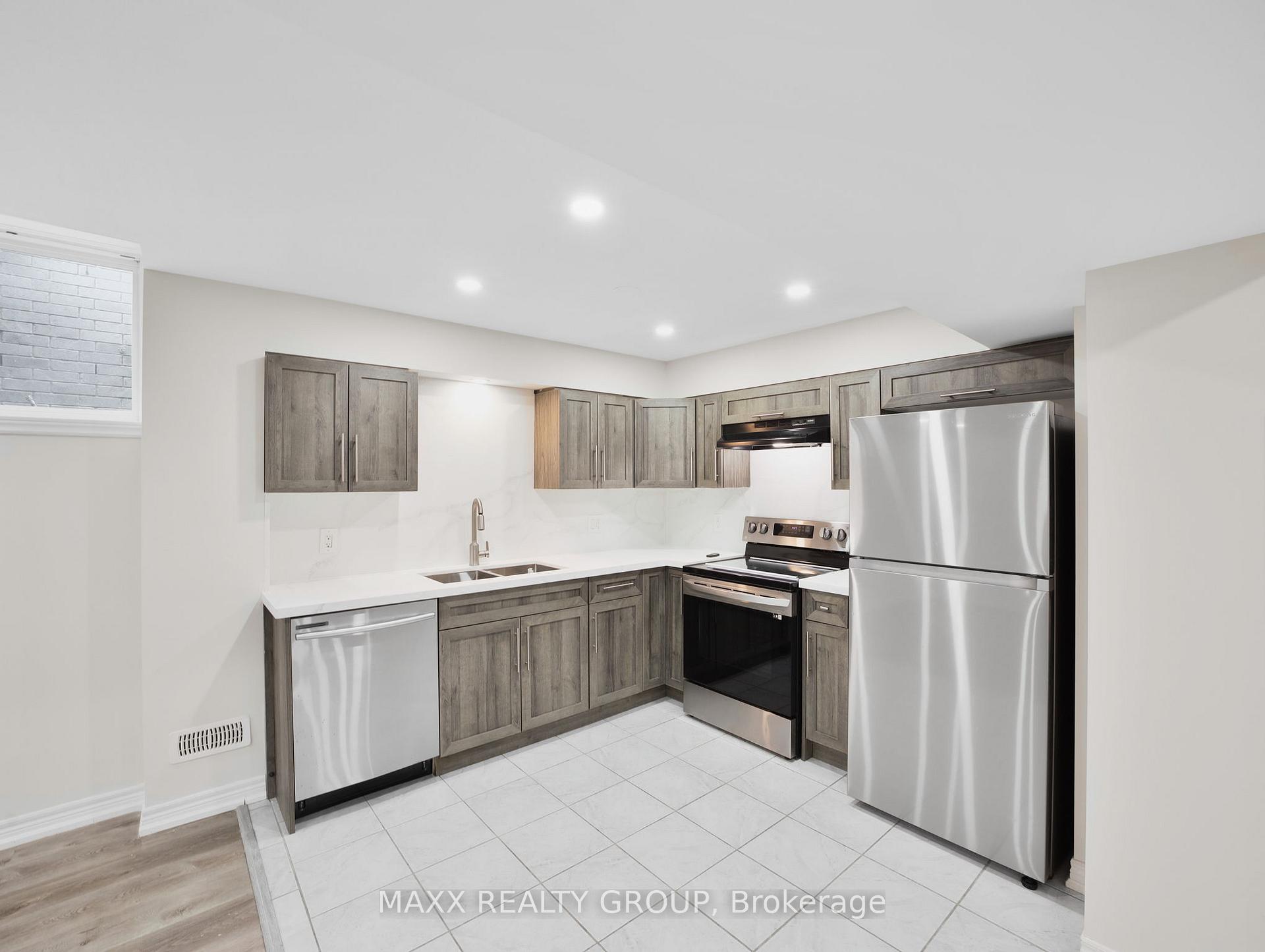 Photo 39 of 9354 Shoveller Drive, Niagara Falls, Forestview — HOMEH