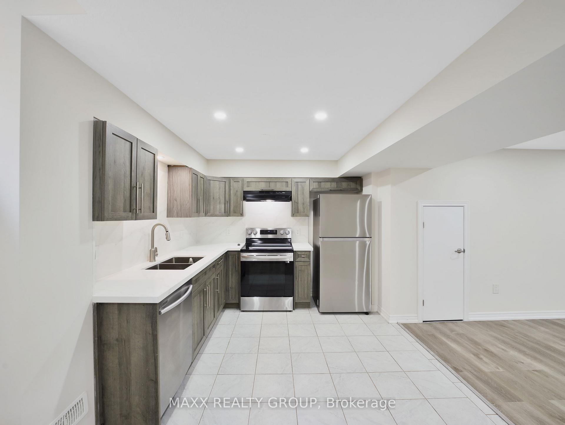 Photo 40 of 9354 Shoveller Drive, Niagara Falls, Forestview — HOMEH