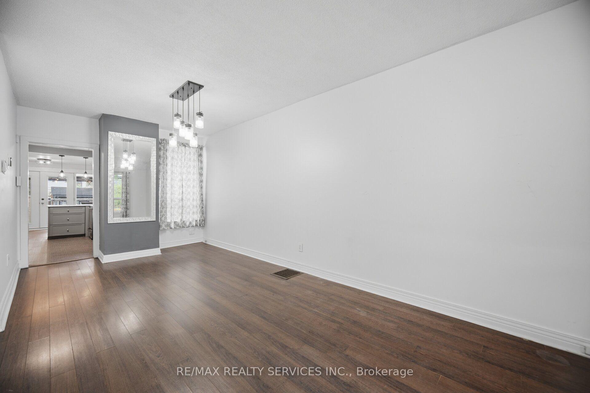 Photo 7 of 55 Morse Street, Toronto, South Riverdale — HOMEH