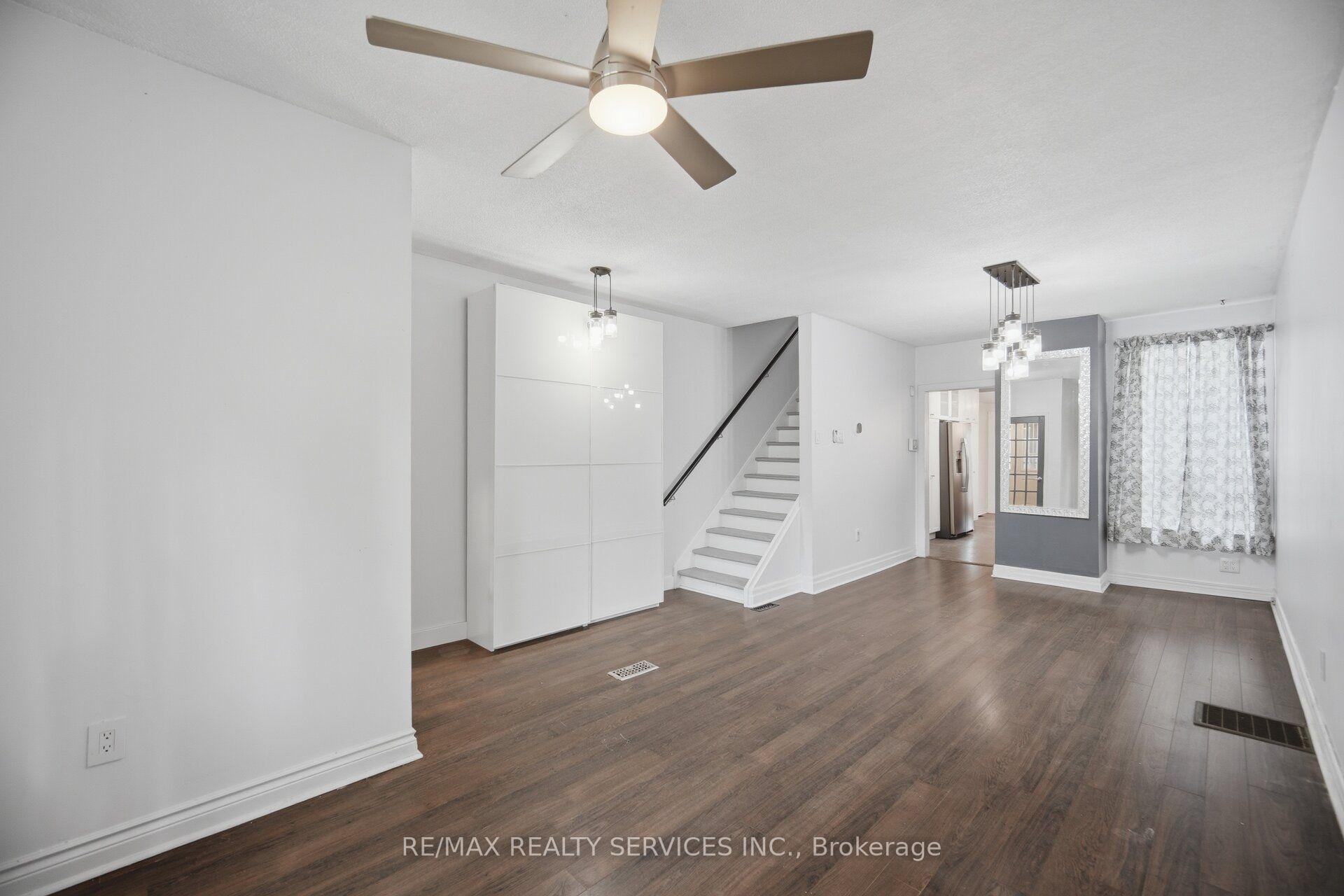 Photo 9 of 55 Morse Street, Toronto, South Riverdale — HOMEH