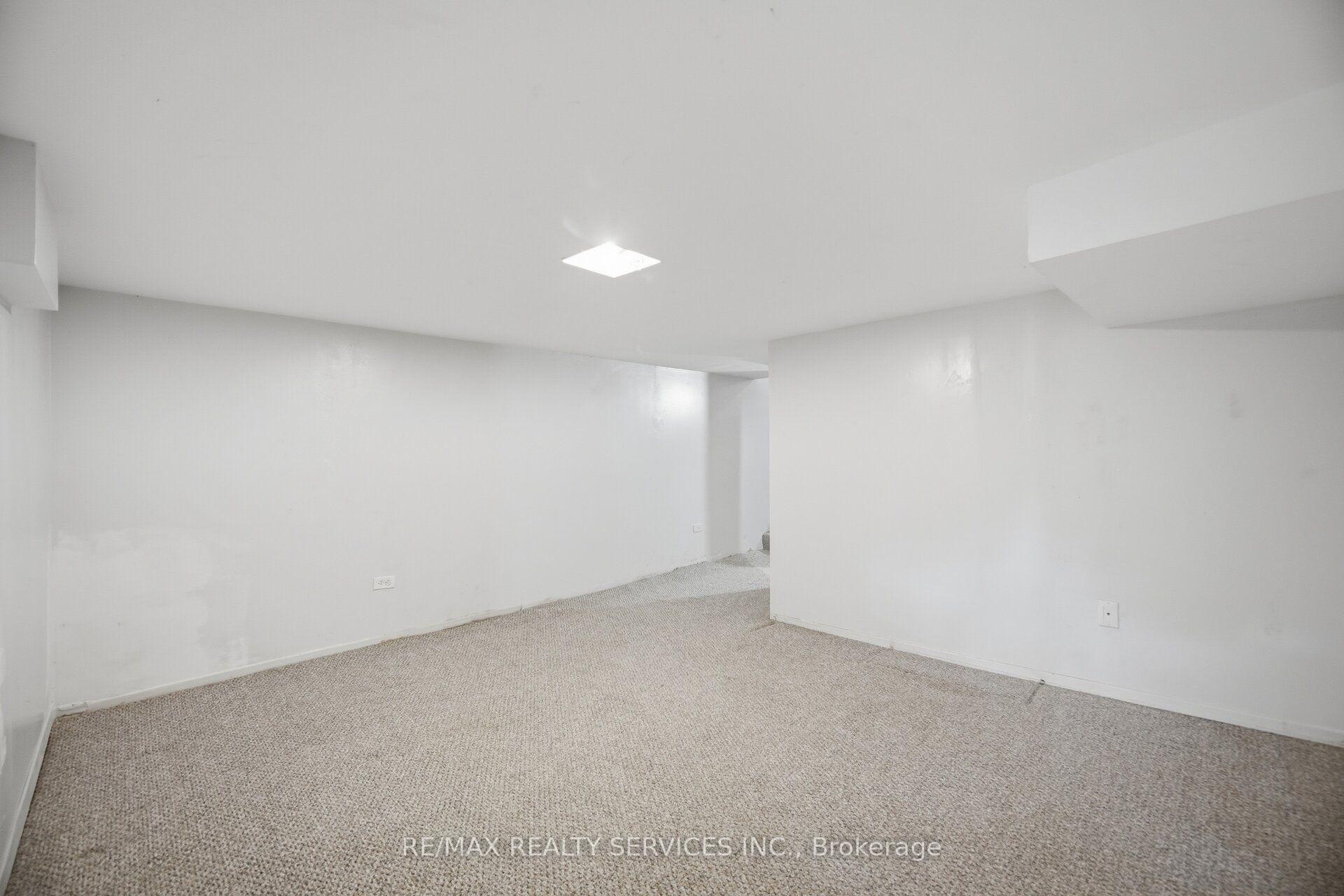 Photo 32 of 55 Morse Street, Toronto, South Riverdale — HOMEH