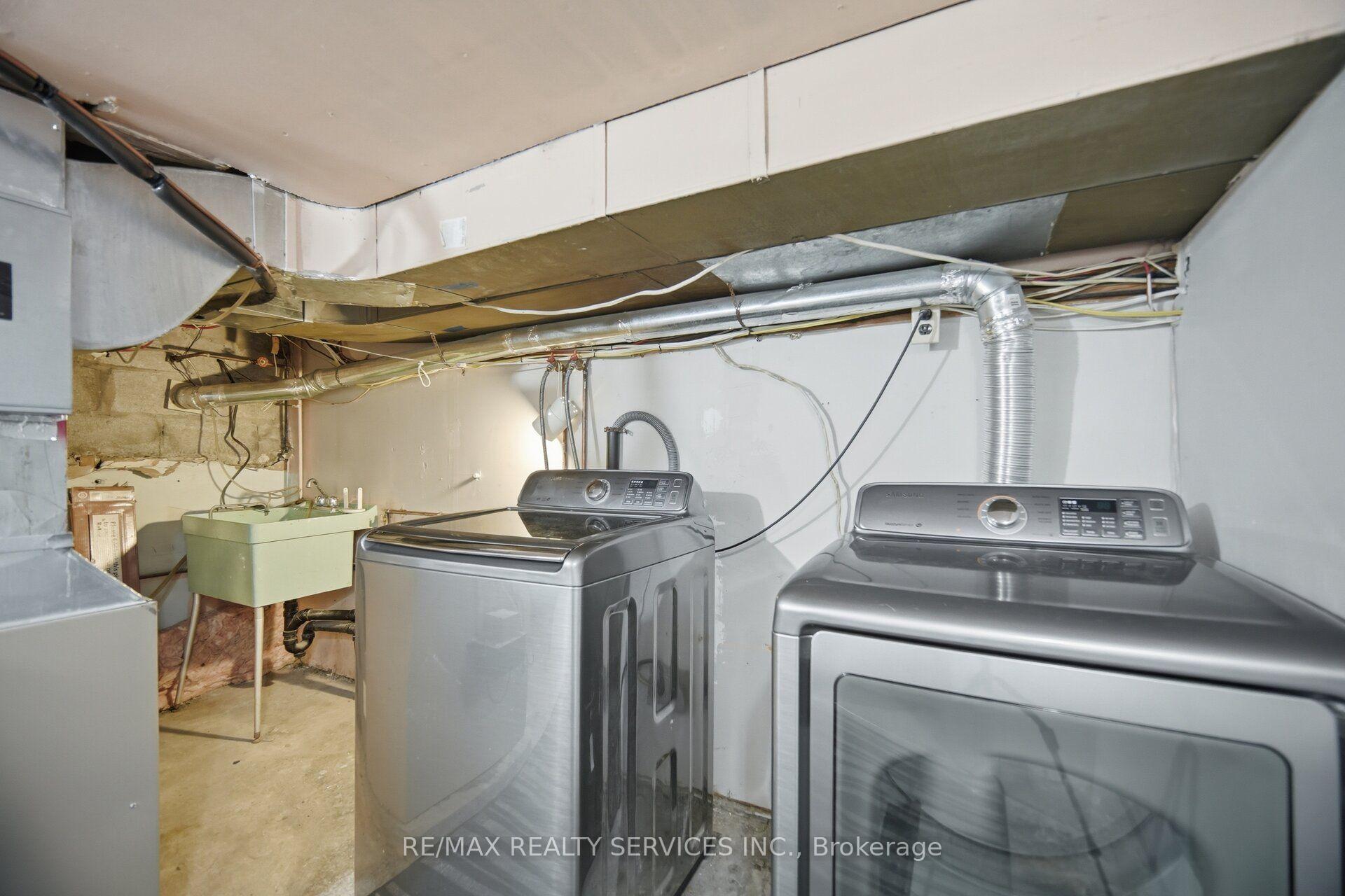Photo 35 of 55 Morse Street, Toronto, South Riverdale — HOMEH