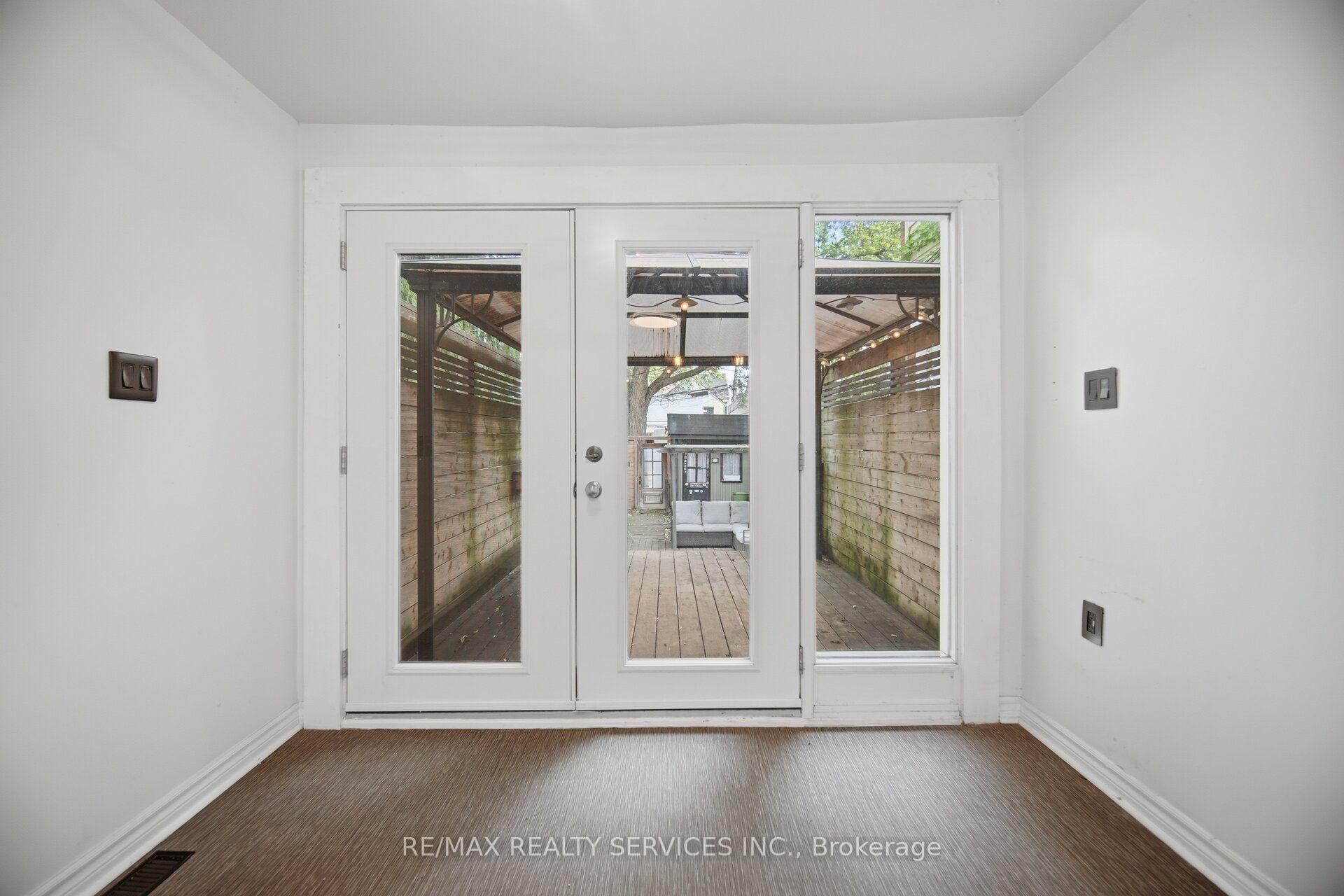 Photo 36 of 55 Morse Street, Toronto, South Riverdale — HOMEH