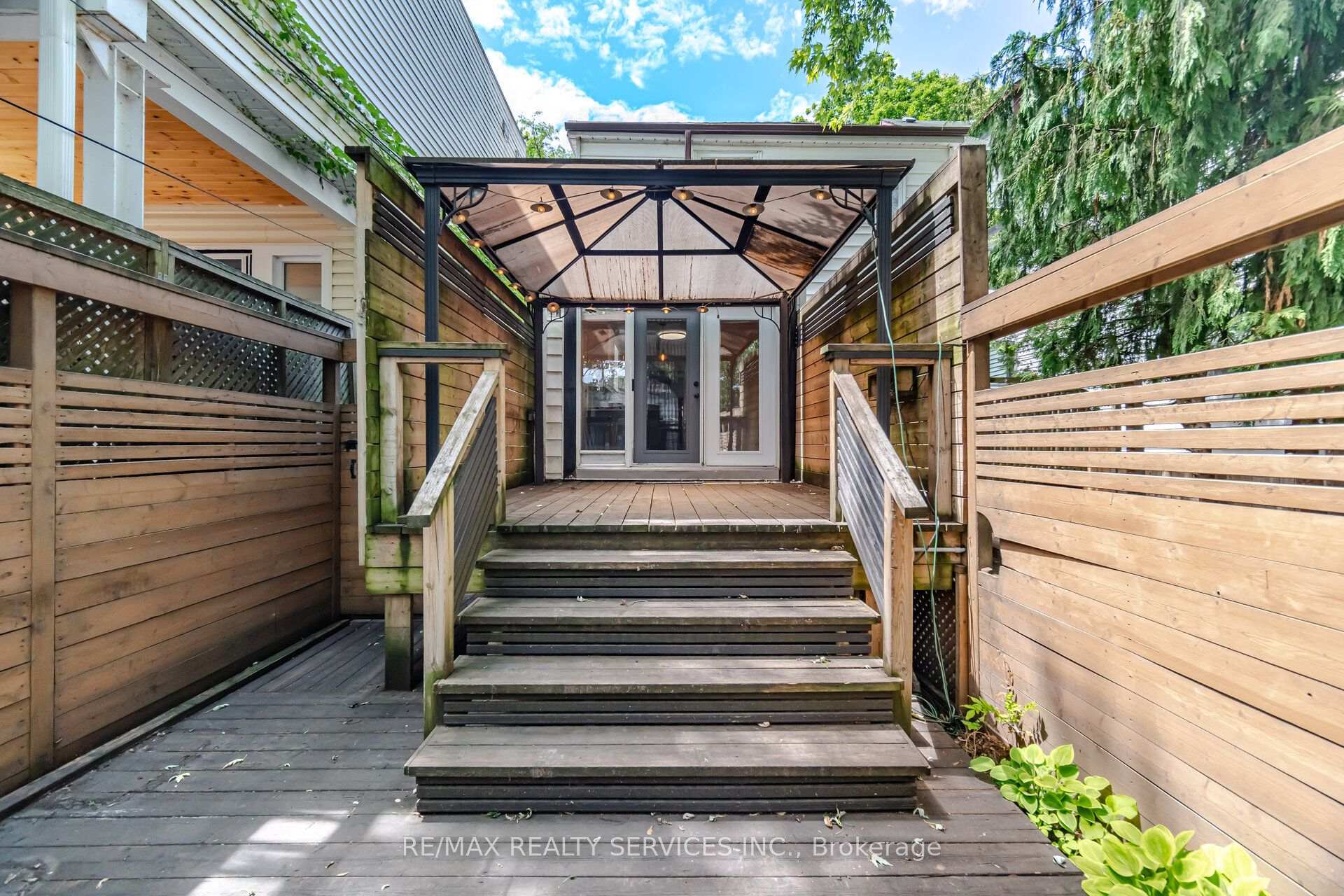 Photo 39 of 55 Morse Street, Toronto, South Riverdale — HOMEH