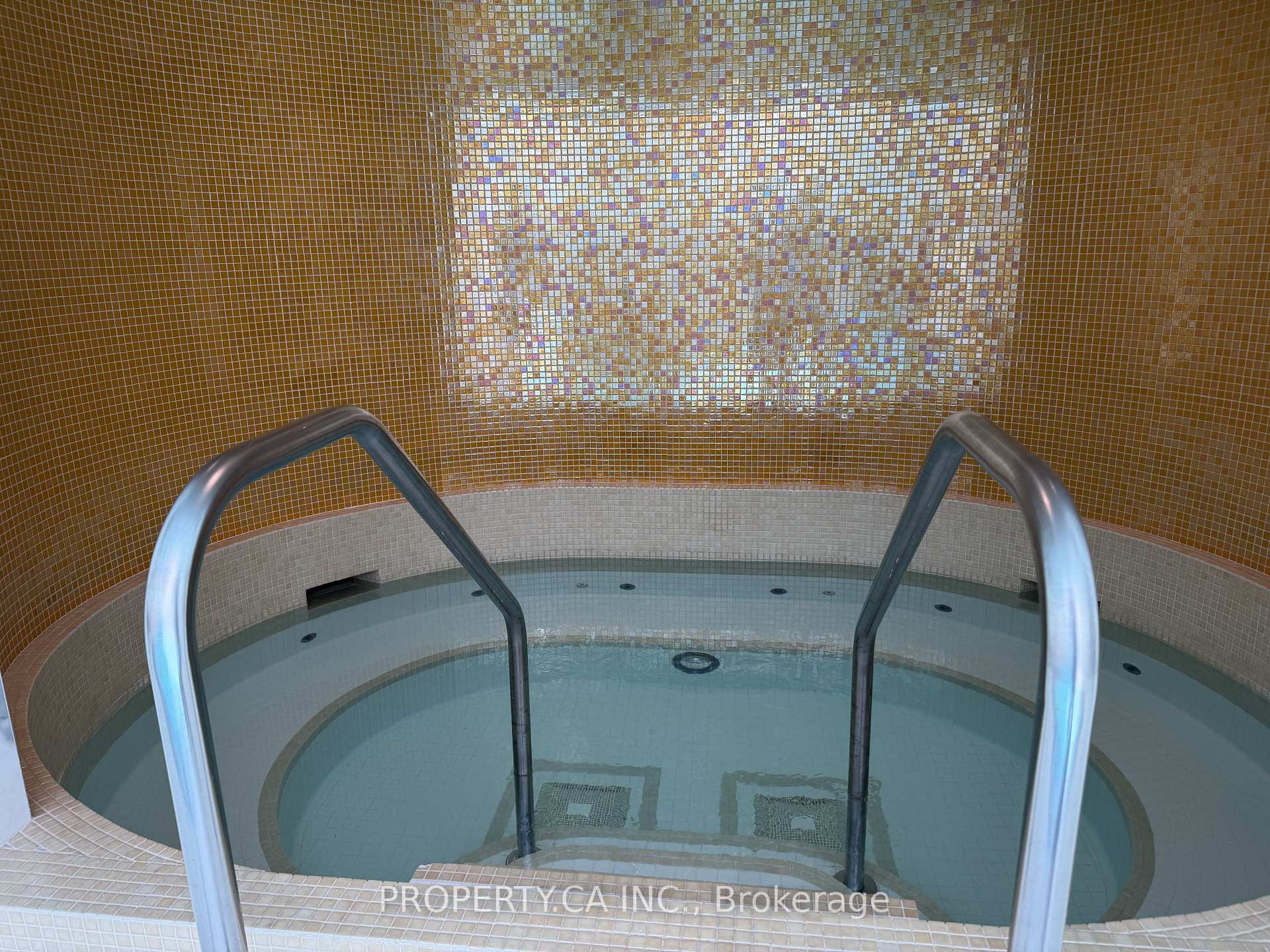 Photo 10 of Unit 3307, 1001 Bay Street, Toronto, Bay Street Corridor — HOMEH