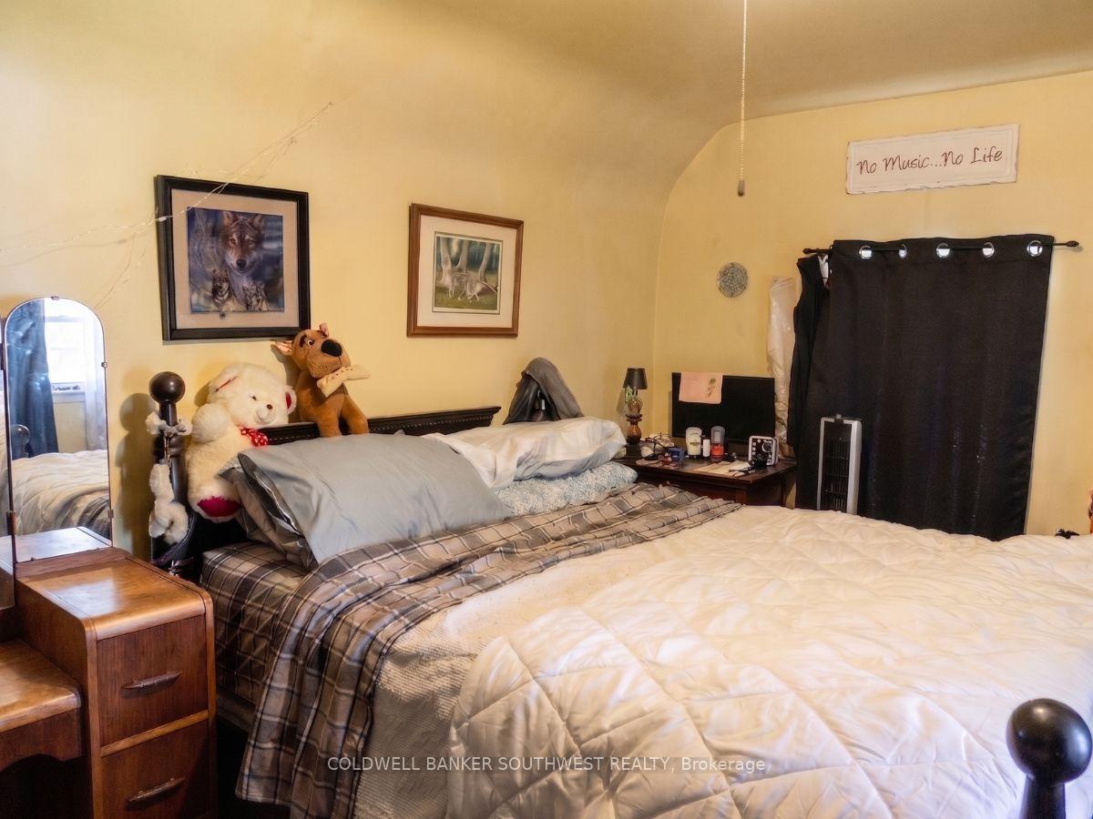 Photo 7 of 691 Gregory Drive E, Chatham-Kent, Chatham, Twp — HOMEH