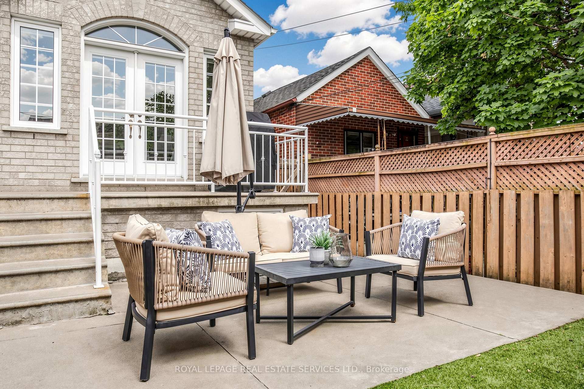 Photo 32 of 256 Earlscourt Avenue, Toronto, Caledonia-Fairbank — HOMEH