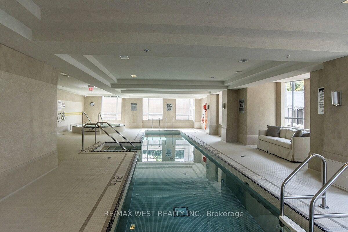 Photo 29 of Unit 105, 30 Old Mill Road, Etobicoke, Kingsway South — HOMEH