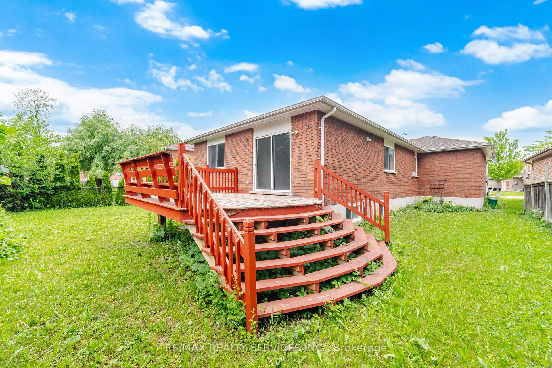 Photo 43 of 17 Sydenham Wells, Barrie, Georgian Drive — HOMEH