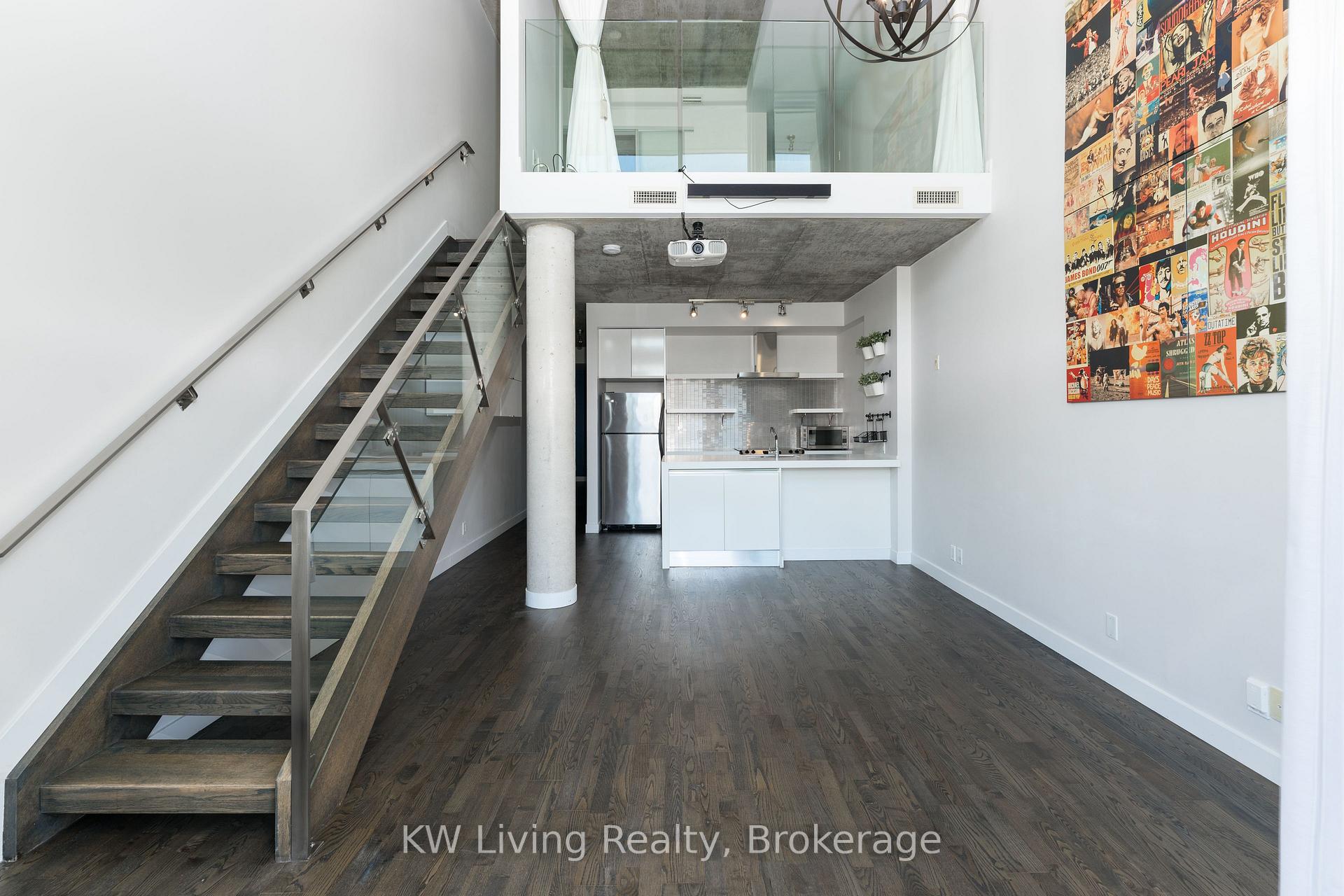 Photo 10 of Unit 901, 75 Portland Street, Toronto, Waterfront Communities — HOMEH