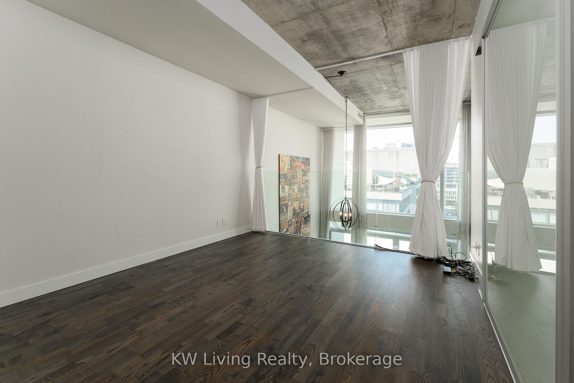 Photo 11 of Unit 901, 75 Portland Street, Toronto, Waterfront Communities — HOMEH