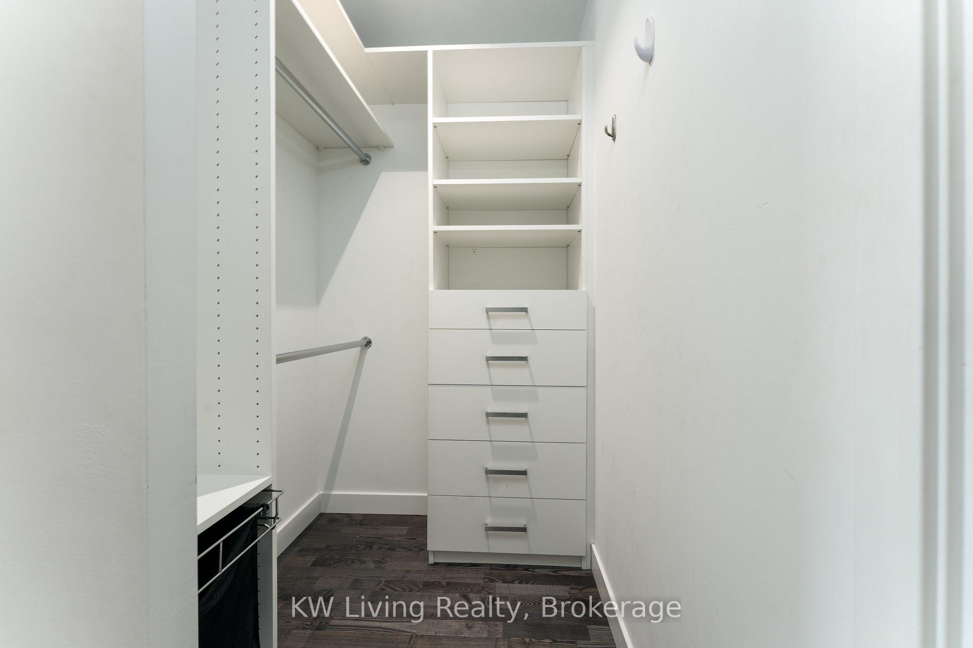 Photo 15 of Unit 901, 75 Portland Street, Toronto, Waterfront Communities — HOMEH