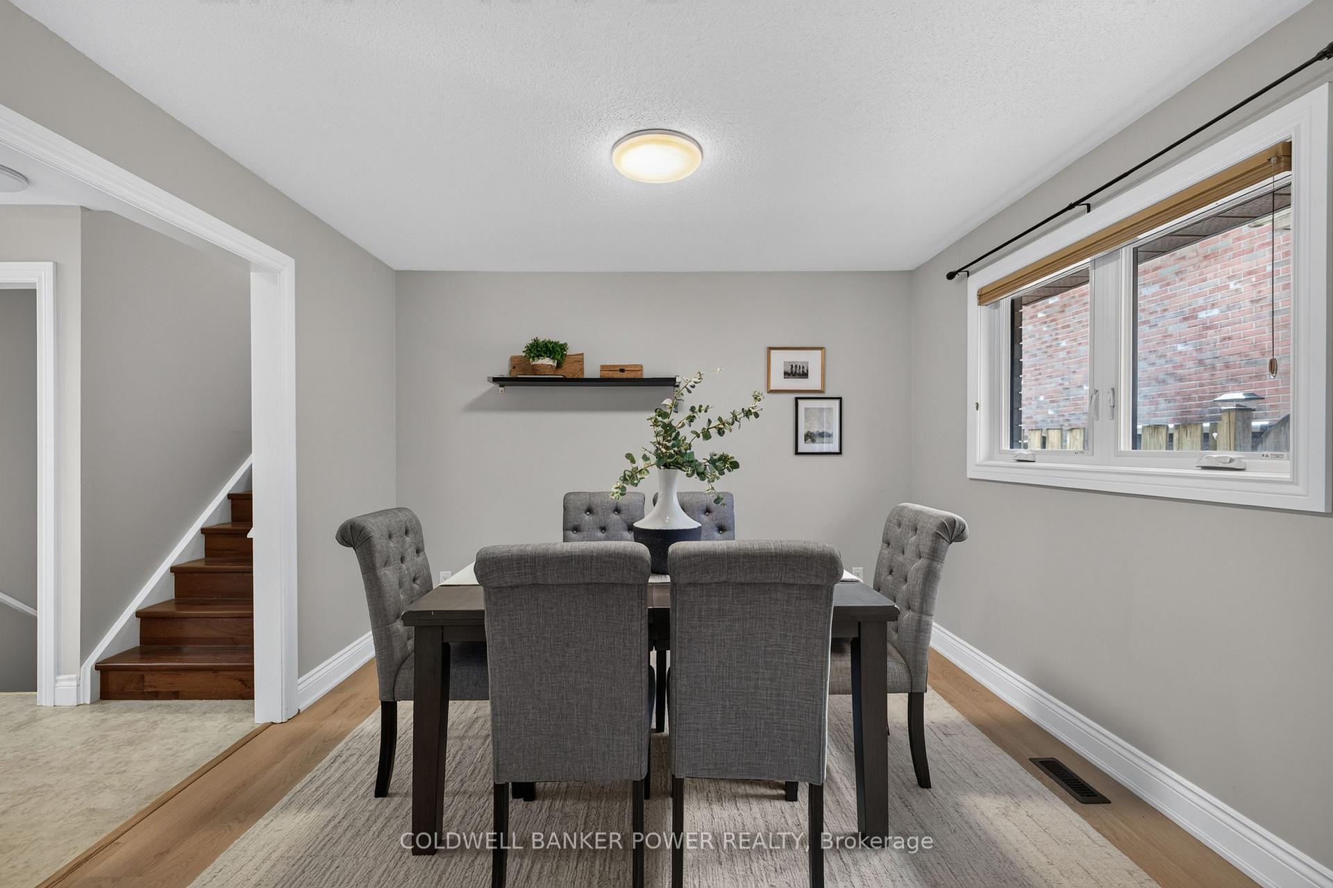 Photo 8 of 39 Shepherd Avenue, London, East H — HOMEH