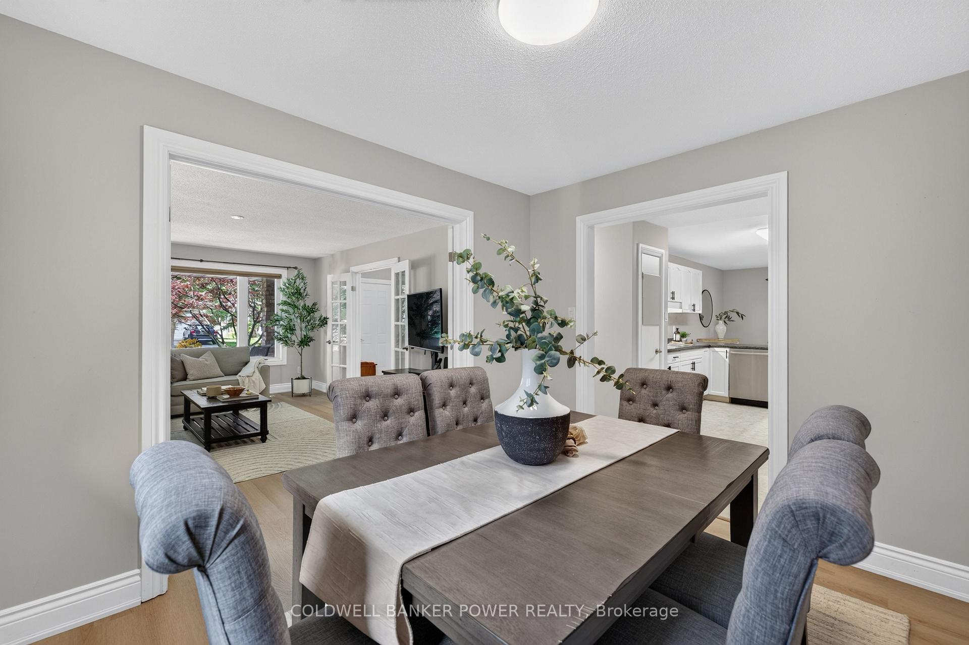Photo 9 of 39 Shepherd Avenue, London, East H — HOMEH