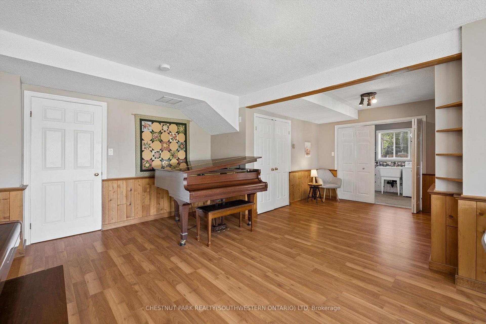 Photo 35 of 11 Bonniewood Drive, Mapleton, Rural Mapleton — HOMEH