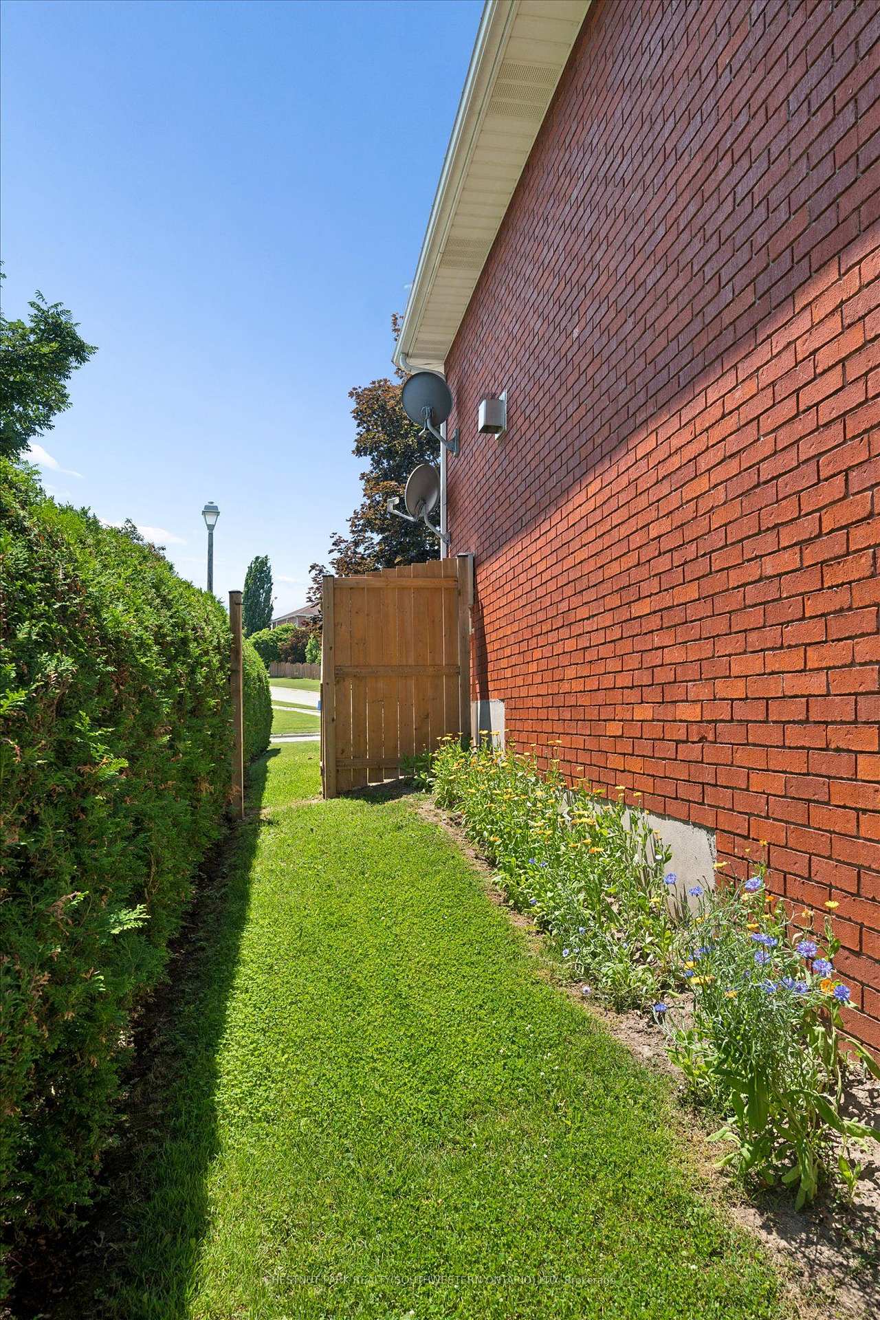 Photo 39 of 11 Bonniewood Drive, Mapleton, Rural Mapleton — HOMEH