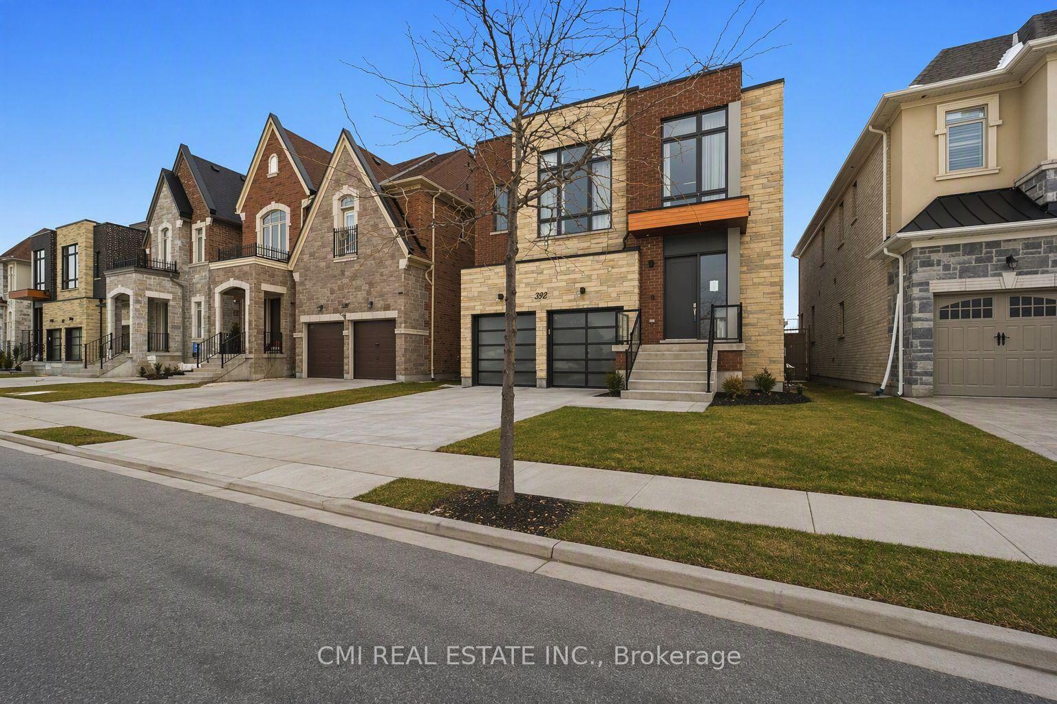 Photo 2 of 392 Farrell Road, Vaughan, Patterson — HOMEH