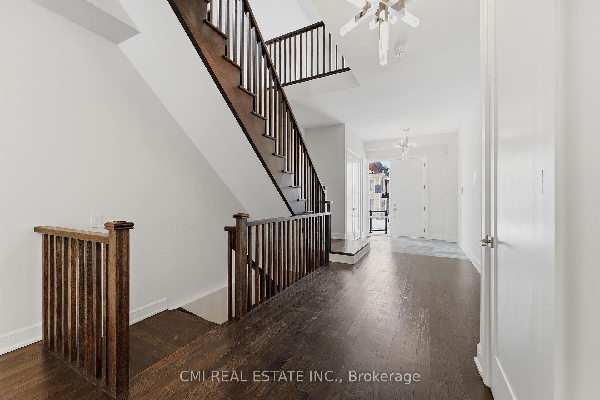 Photo 20 of 392 Farrell Road, Vaughan, Patterson — HOMEH