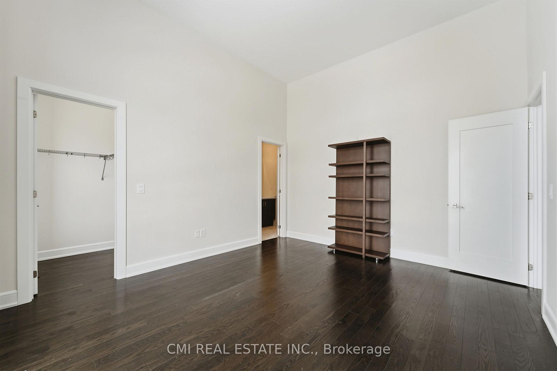 Photo 36 of 392 Farrell Road, Vaughan, Patterson — HOMEH