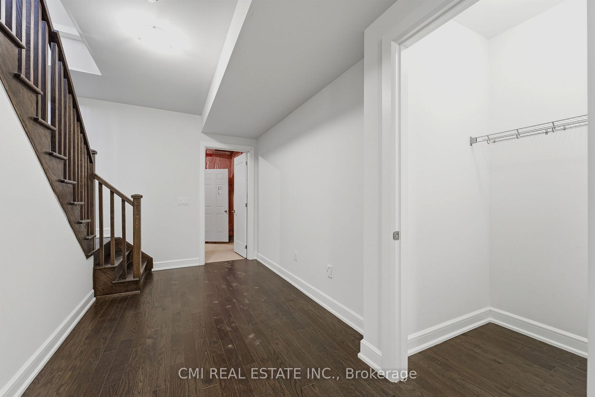 Photo 43 of 392 Farrell Road, Vaughan, Patterson — HOMEH