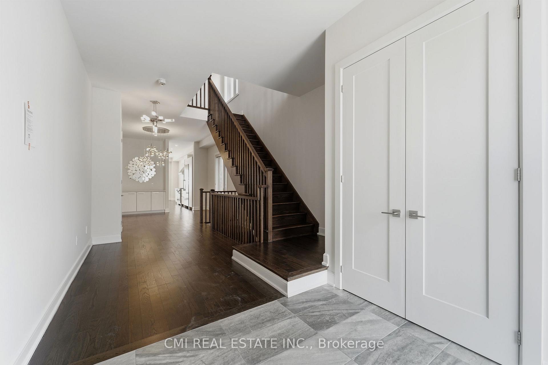 Photo 45 of 392 Farrell Road, Vaughan, Patterson — HOMEH