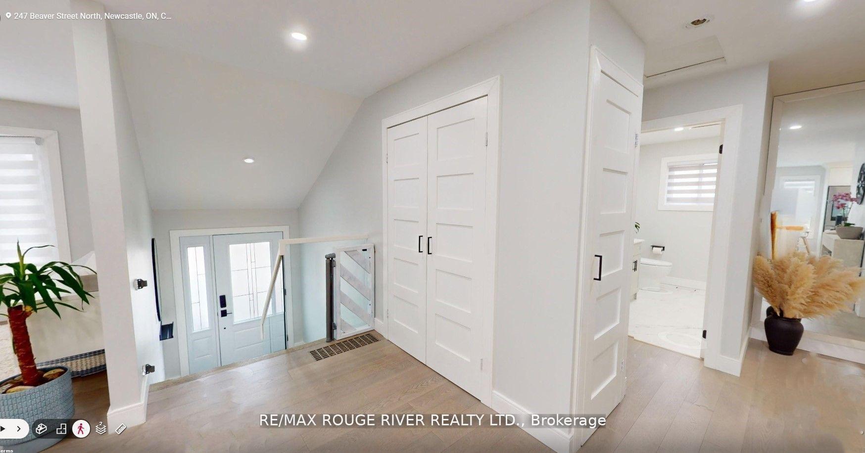Photo 4 of 247 Beaver Street N, Clarington, Newcastle — HOMEH