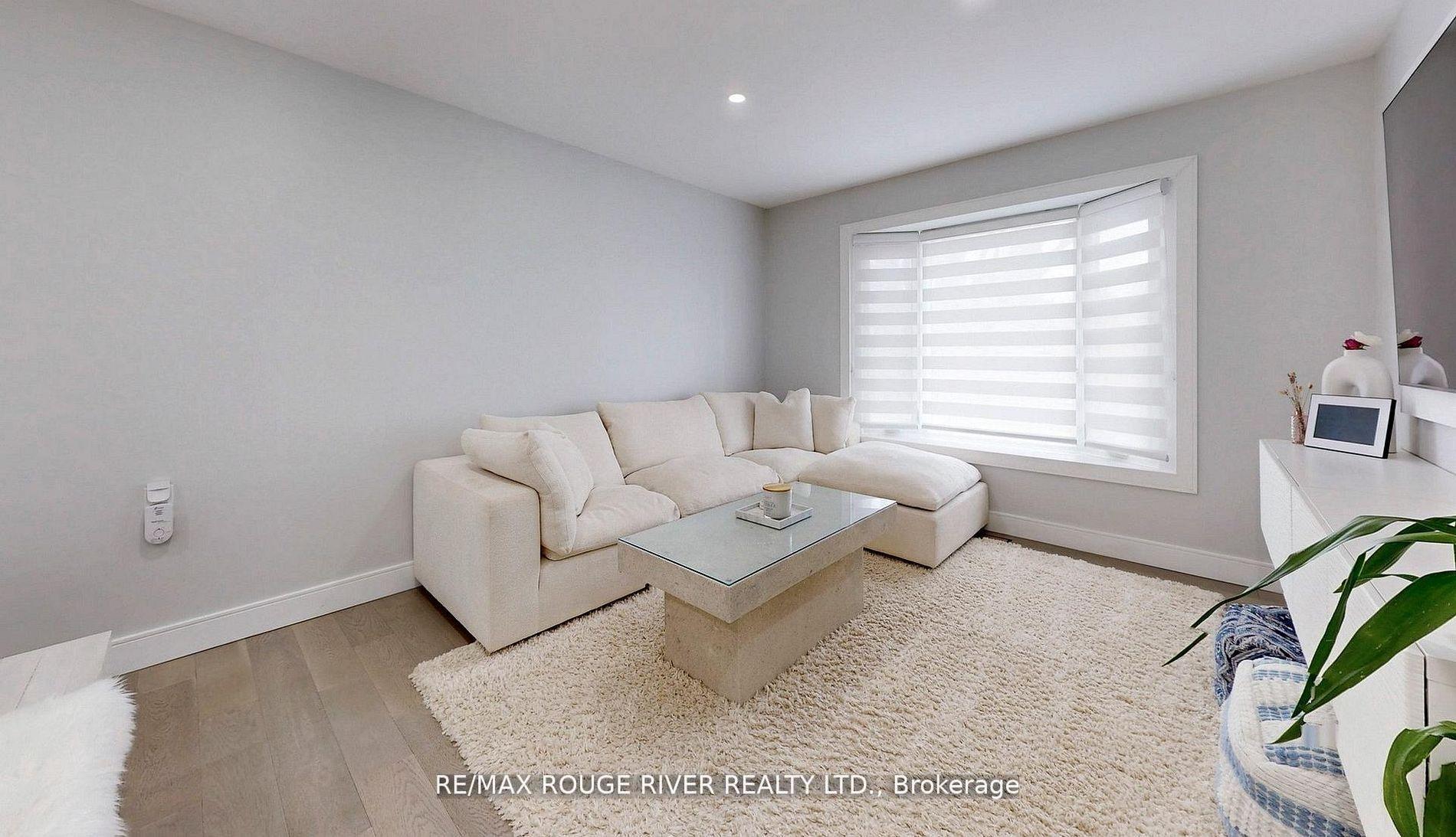 Photo 6 of 247 Beaver Street N, Clarington, Newcastle — HOMEH