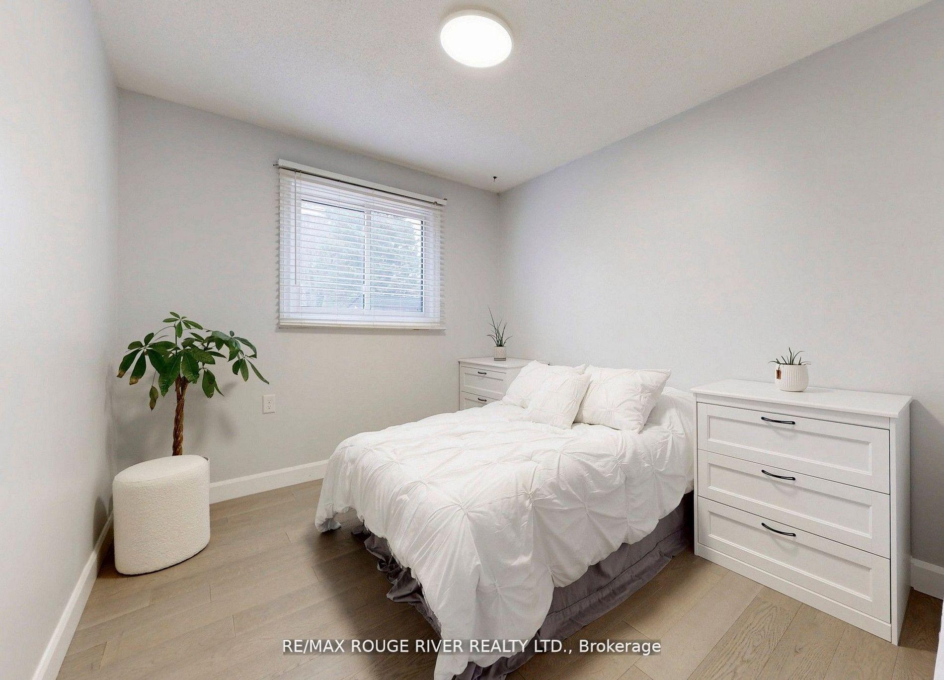 Photo 19 of 247 Beaver Street N, Clarington, Newcastle — HOMEH