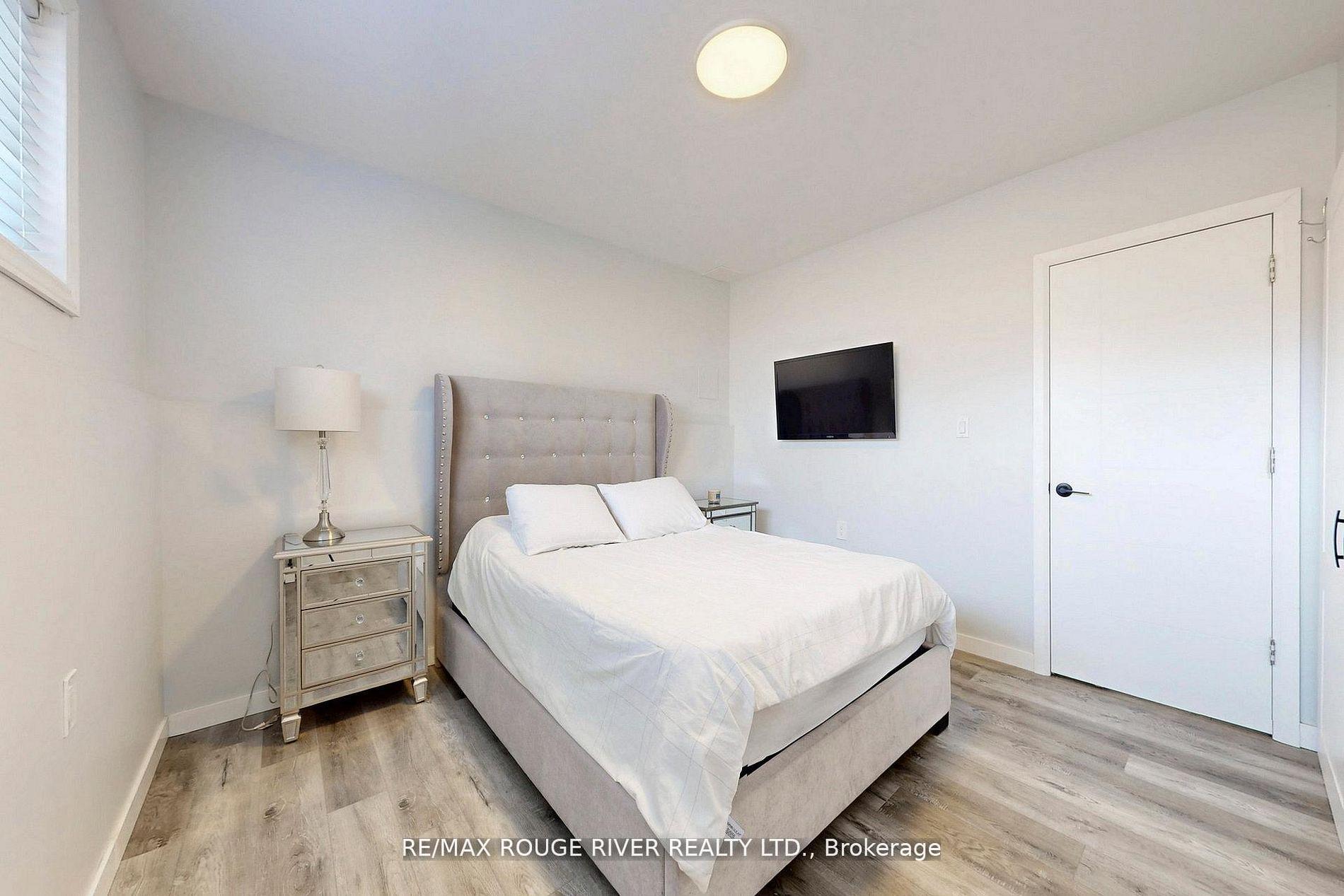 Photo 38 of 247 Beaver Street N, Clarington, Newcastle — HOMEH