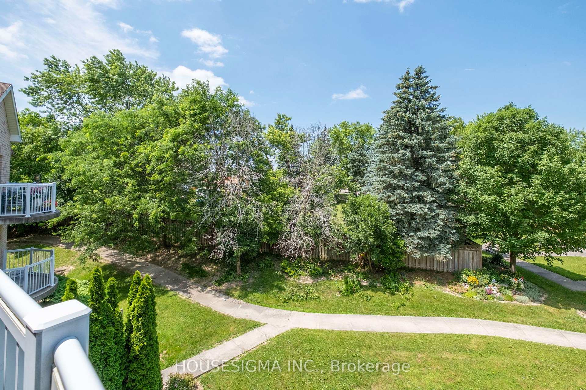 Photo 13 of Unit 305, 32 Church Street, King, Schomberg — HOMEH
