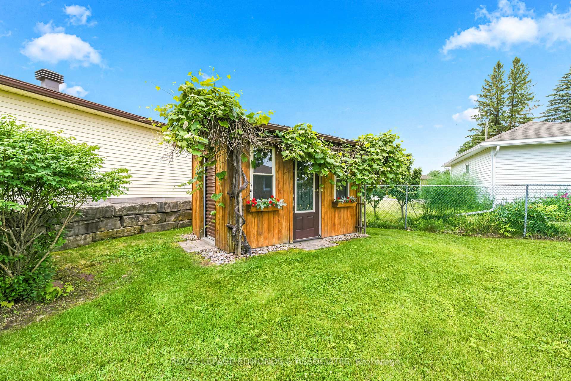 Photo 46 of 532 Herbert Street, Pembroke, Pembroke — HOMEH