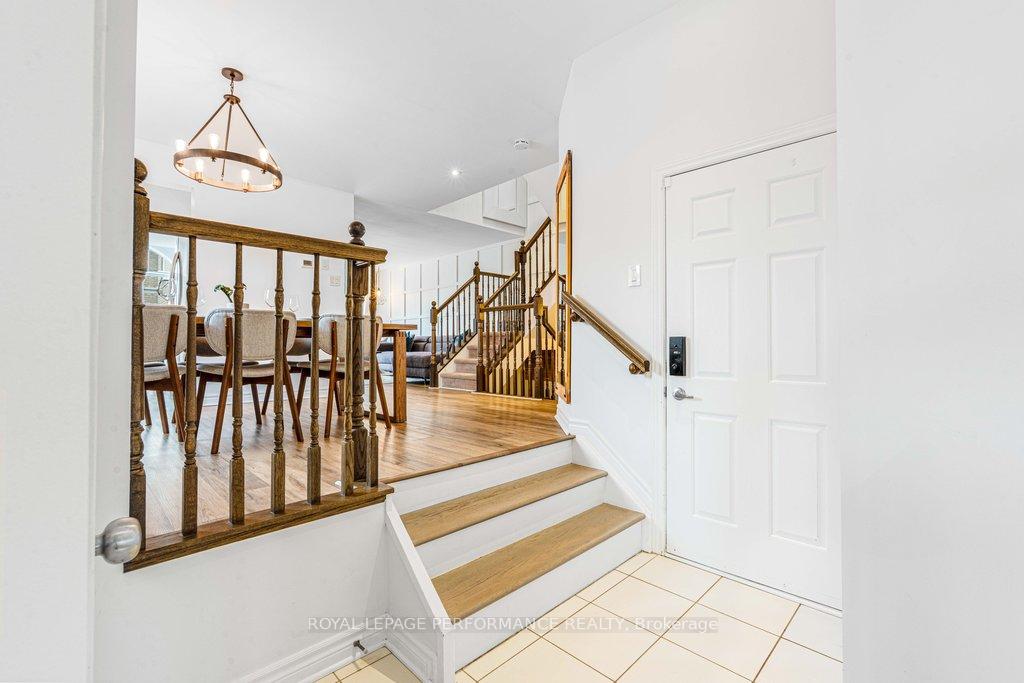 Photo 6 of 140 Waterfern Way, Ottawa, Avalon East — HOMEH