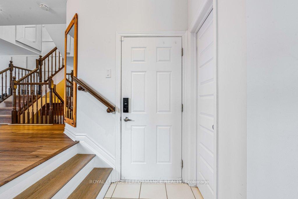 Photo 7 of 140 Waterfern Way, Ottawa, Avalon East — HOMEH