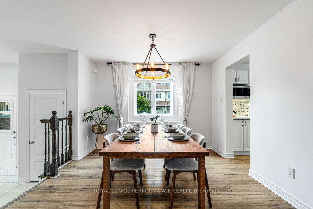 Photo 9 of 140 Waterfern Way, Ottawa, Avalon East — HOMEH