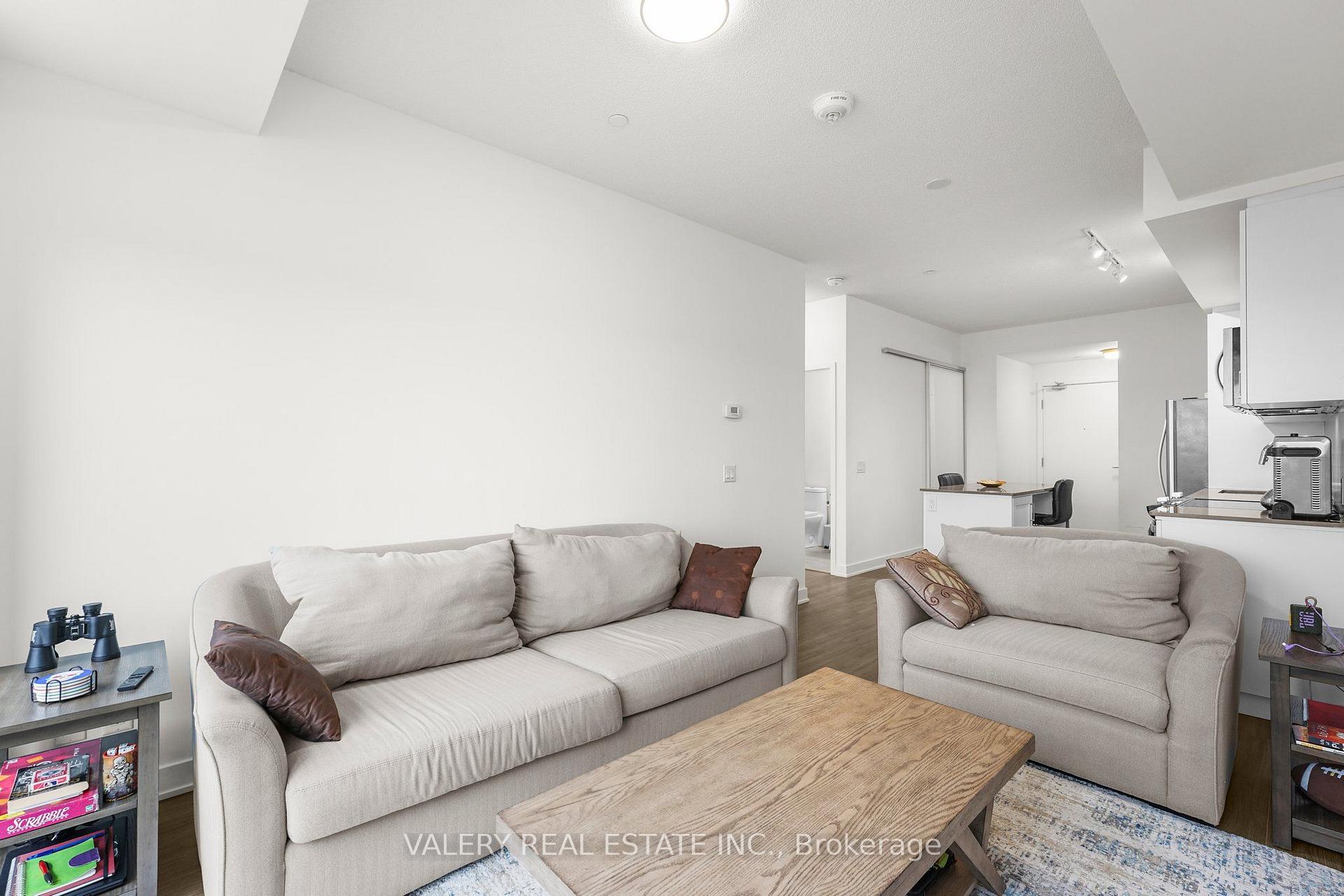 Photo 7 of Unit 615, 681 Yonge Street, Barrie, Painswick South — HOMEH