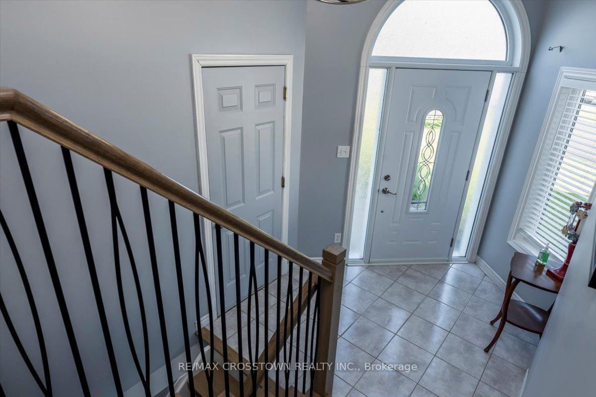 Photo 5 of 1170 Arnold Street, Innisfil, Rural Innisfil — HOMEH