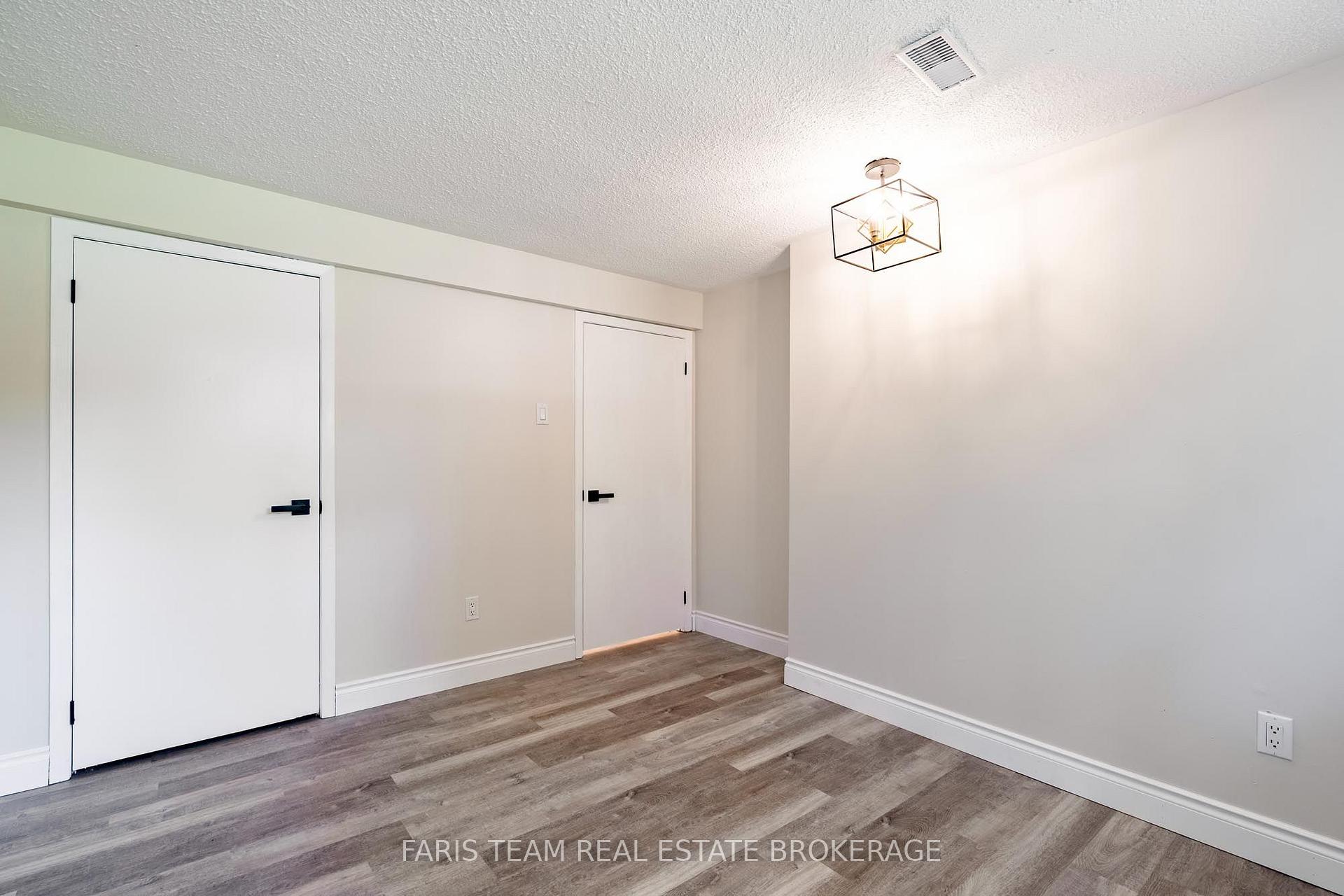 Photo 31 of 255 Cox Mill Road, Barrie, Painswick North — HOMEH