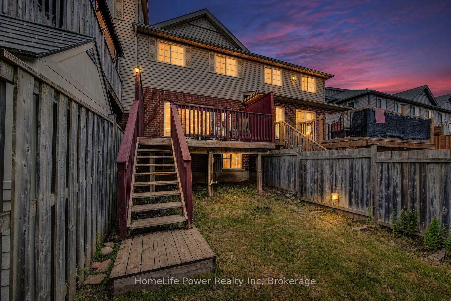 Photo 38 of 208 Featherstone Crescent, Kitchener, Huron Park — HOMEH