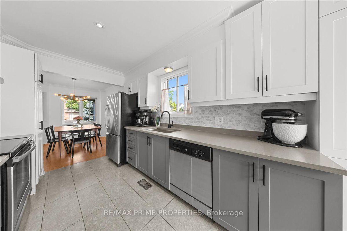 Photo 12 of 1587 Duplante Avenue, Ottawa, Fallingbrook/Pineridge — HOMEH