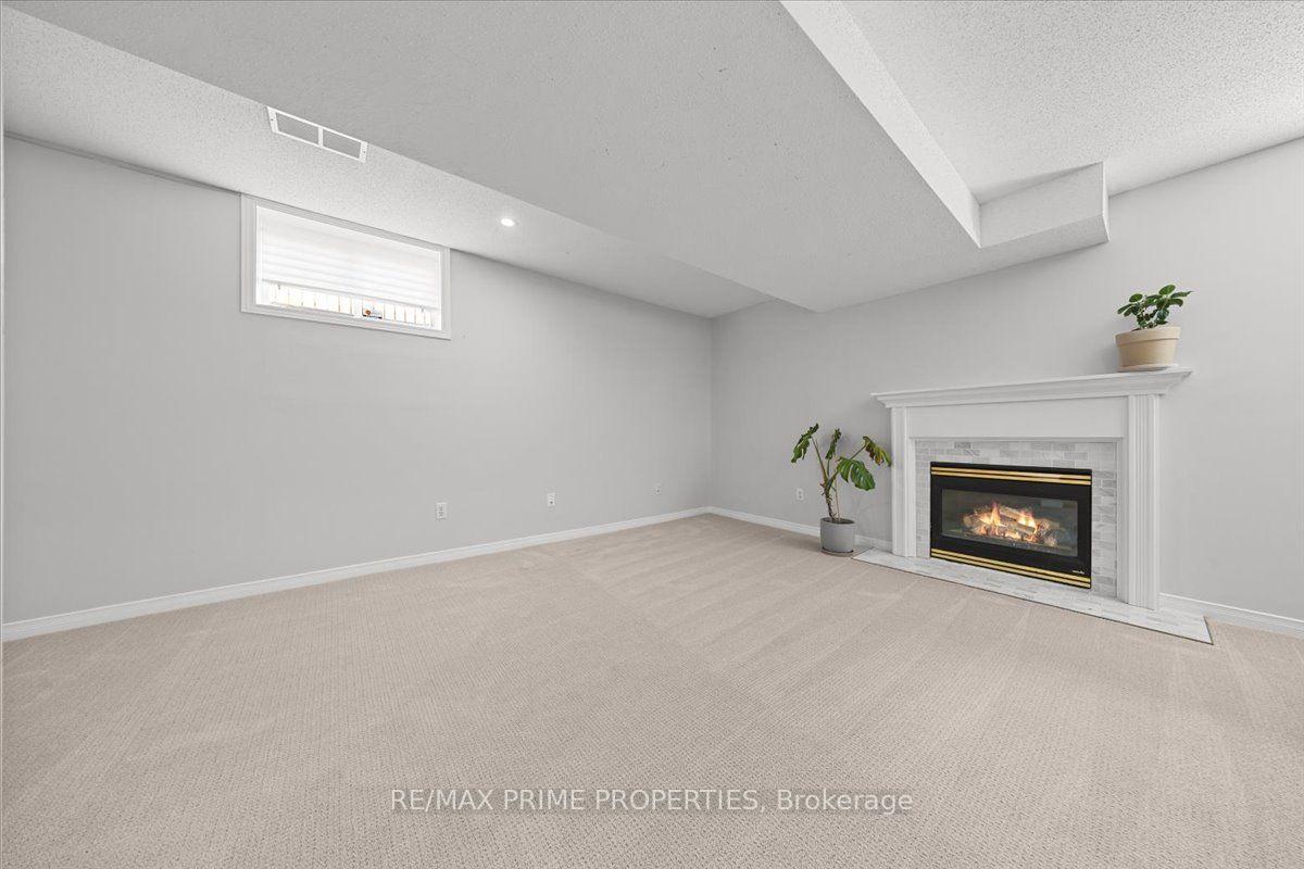 Photo 37 of 1587 Duplante Avenue, Ottawa, Fallingbrook/Pineridge — HOMEH