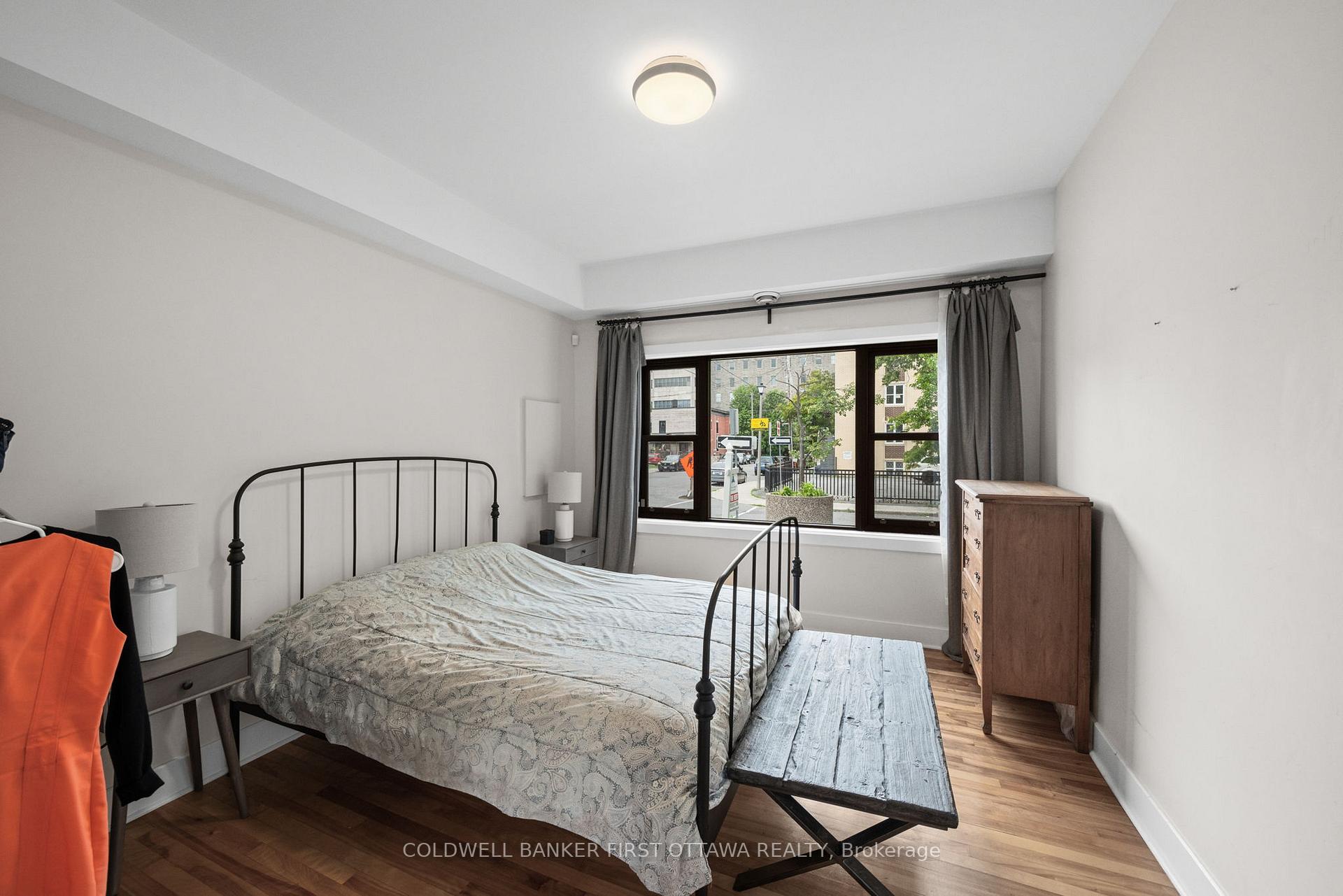 Photo 19 of 72 St. Andrew Street, Ottawa, Lower Town/Byward Market — HOMEH