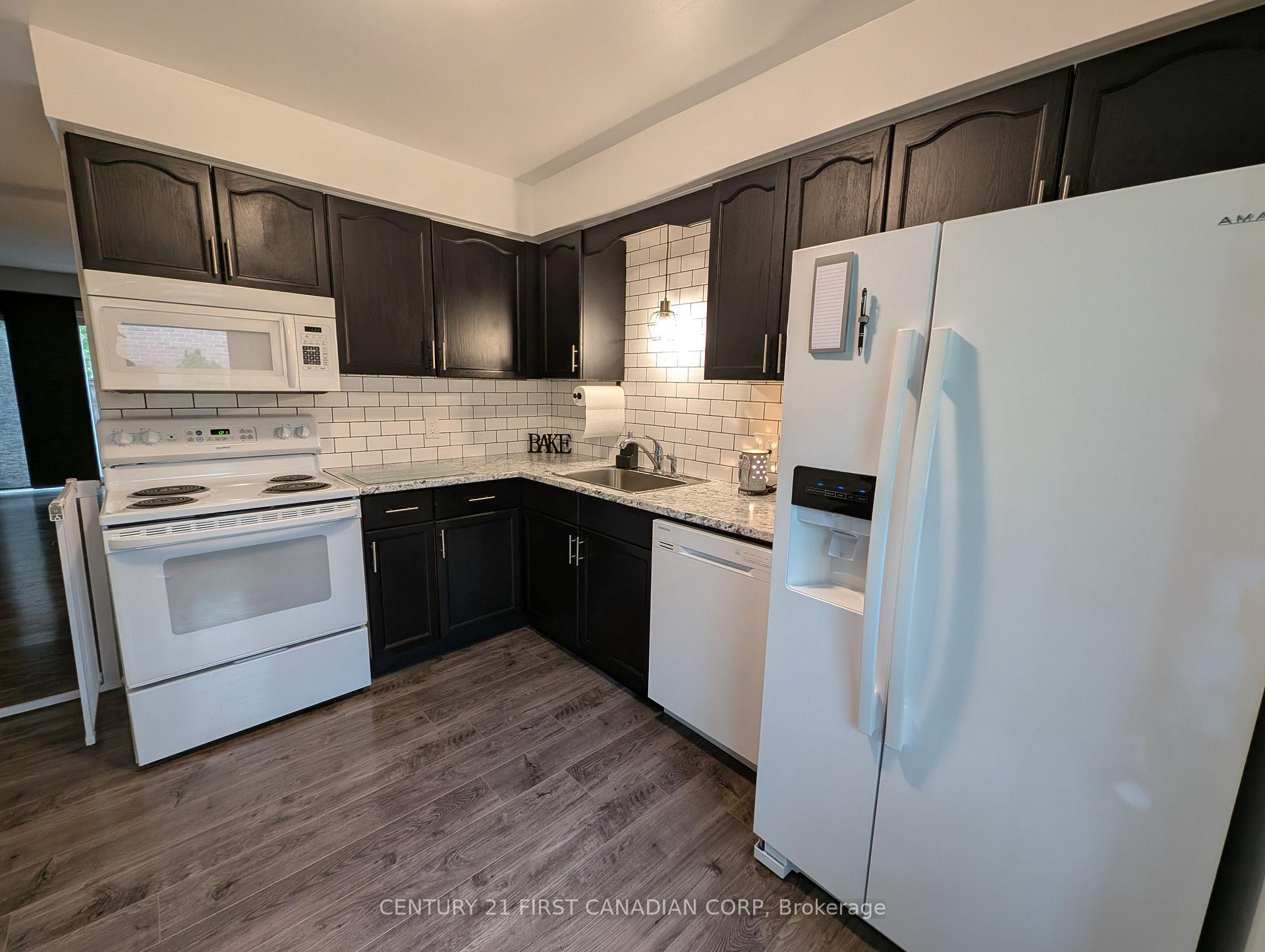 Photo 5 of Unit 49, 110 Deveron Crescent, London, South T — HOMEH