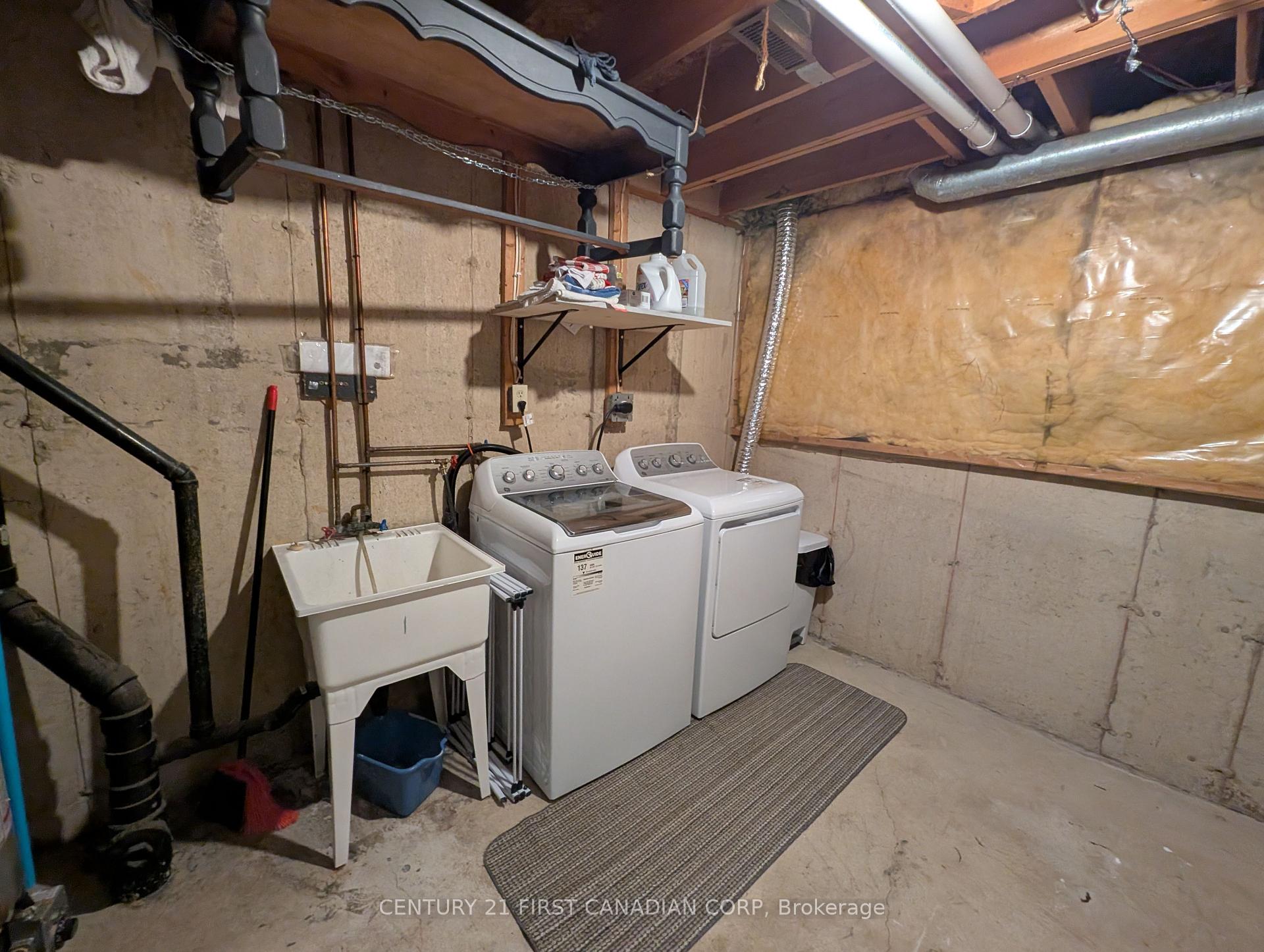 Photo 18 of Unit 49, 110 Deveron Crescent, London, South T — HOMEH