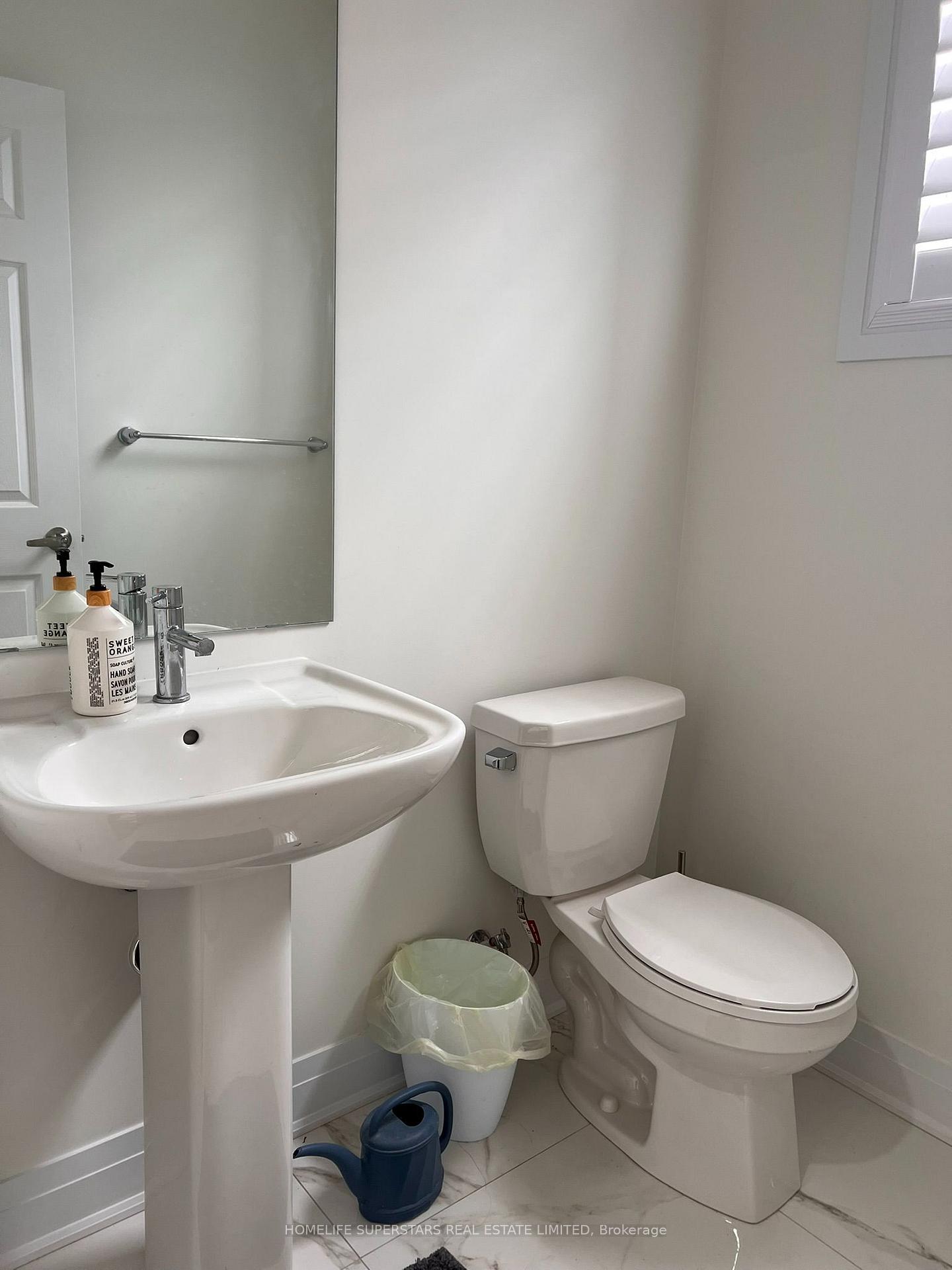 Photo 5 of 188 Aviron Crescent, Welland, Dain City — HOMEH
