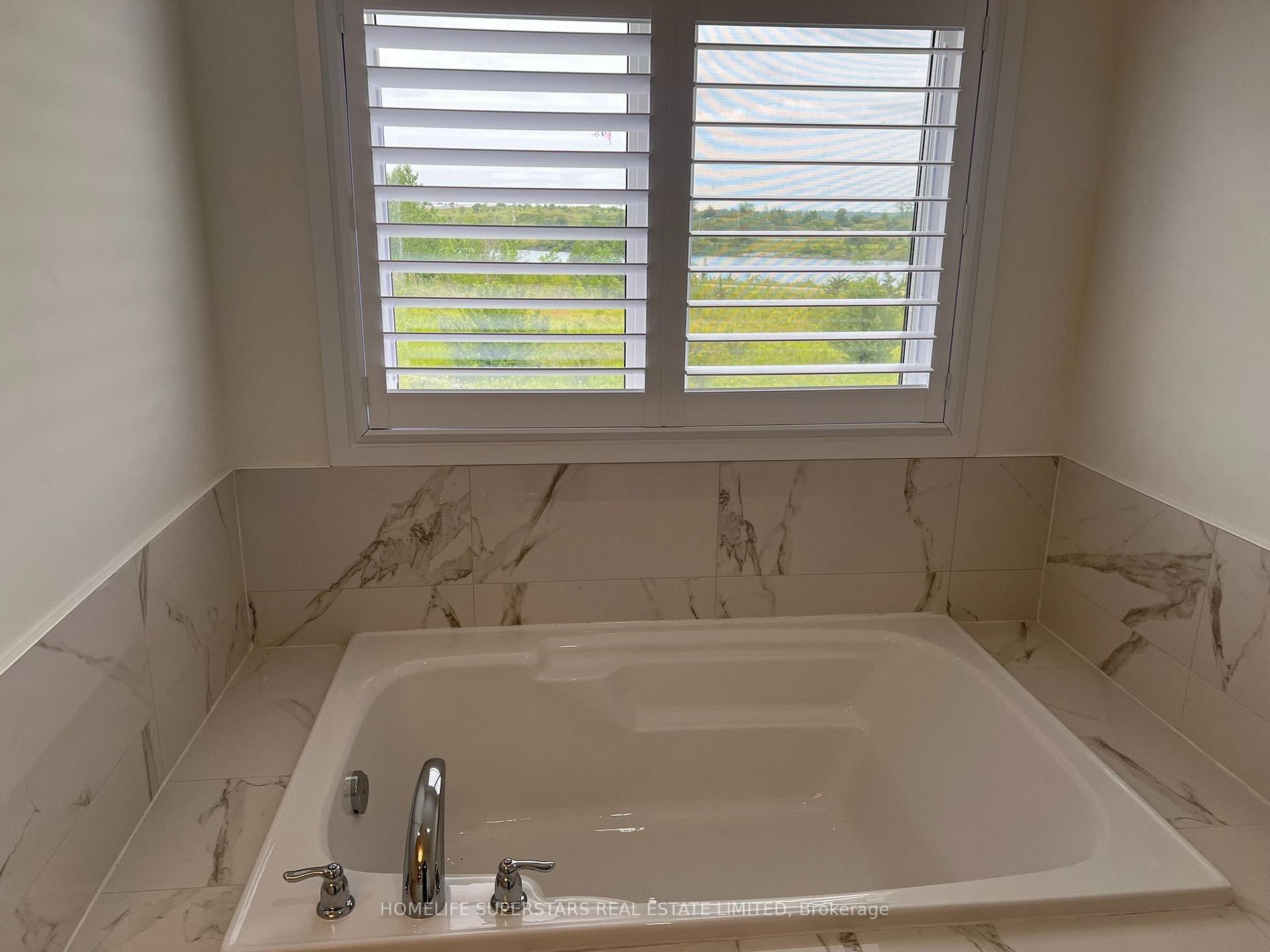 Photo 40 of 188 Aviron Crescent, Welland, Dain City — HOMEH
