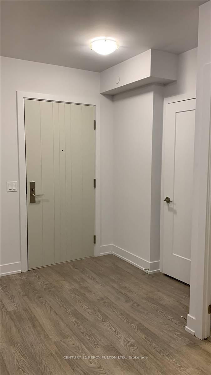 Photo 2 of Unit 810, 2550 Simcoe Street N, Oshawa, Windfields — HOMEH