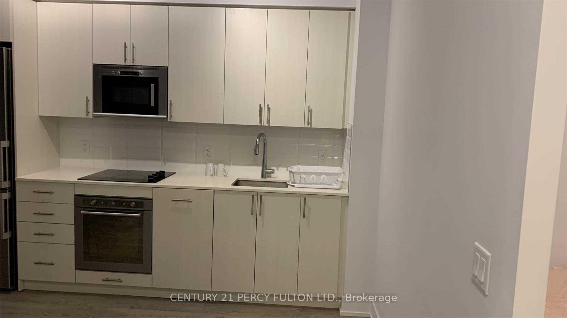 Photo 6 of Unit 810, 2550 Simcoe Street N, Oshawa, Windfields — HOMEH